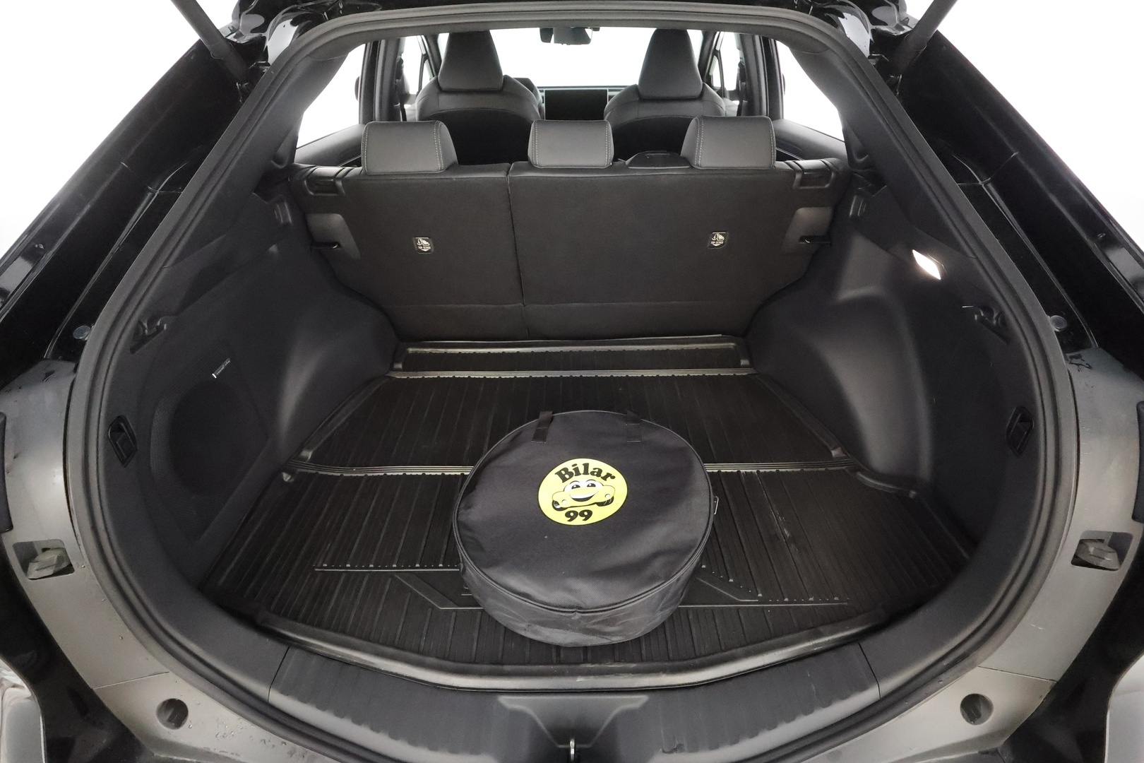 SUBARU Solterra 2023