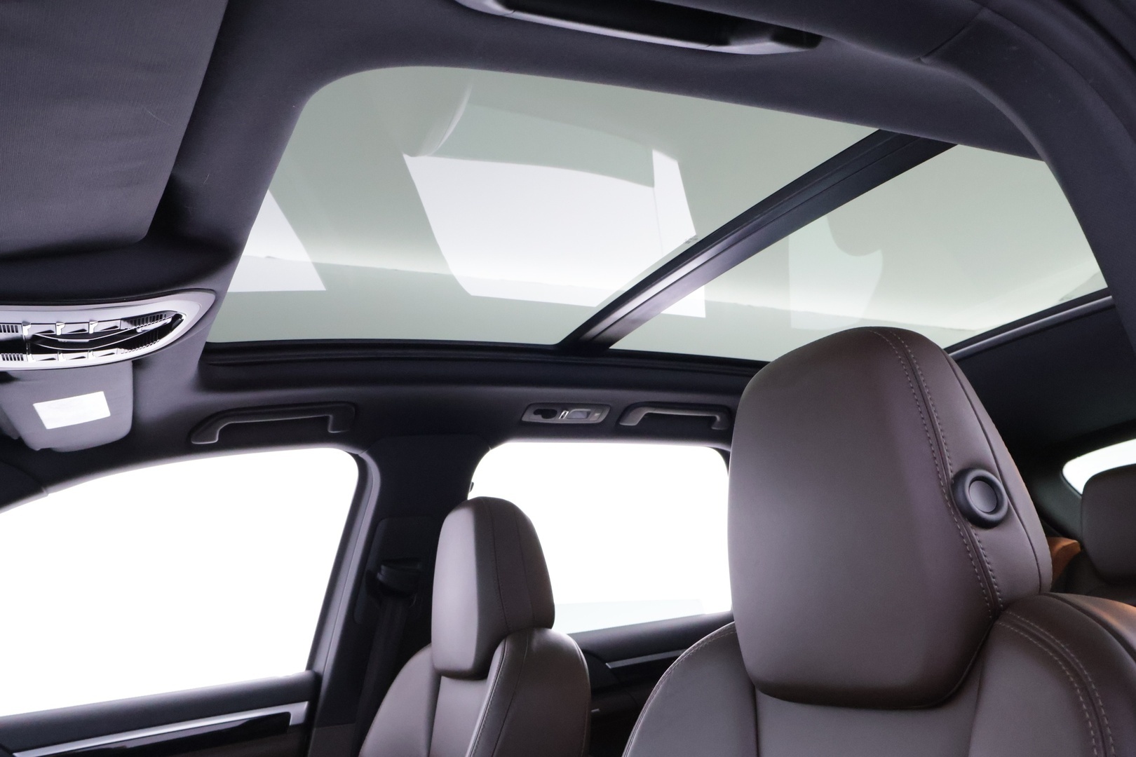 PORSCHE Cayenne 2015