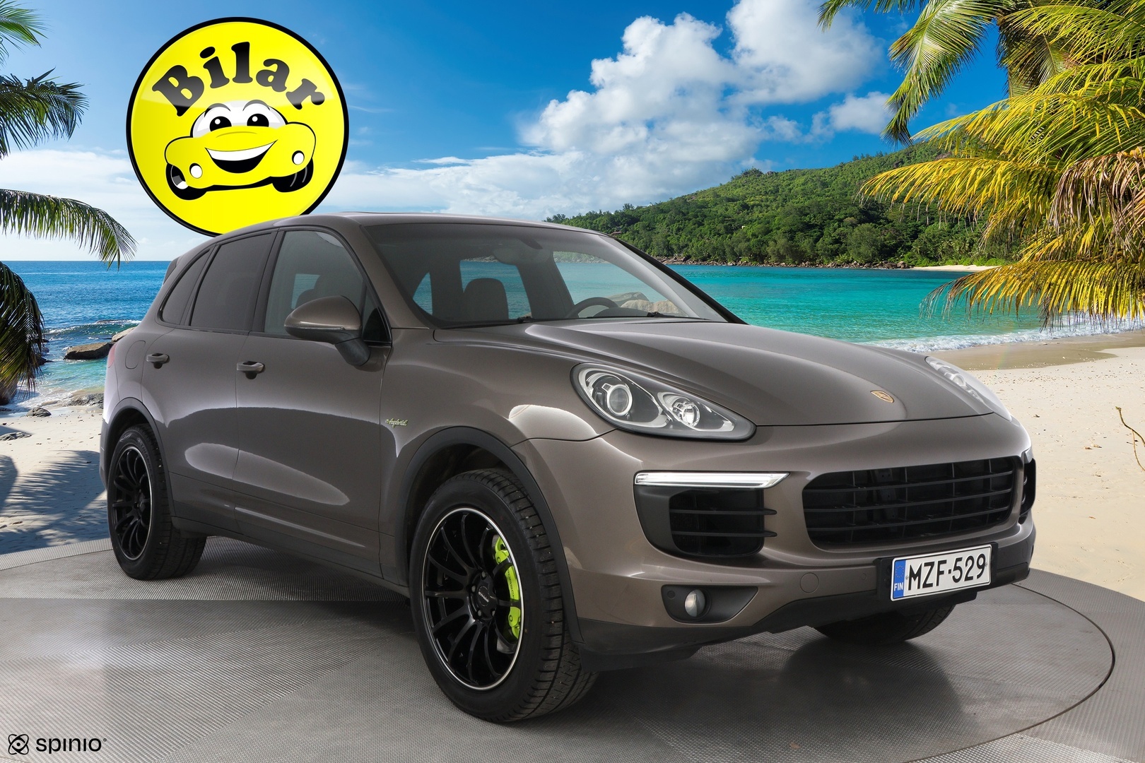 PORSCHE Cayenne 2015