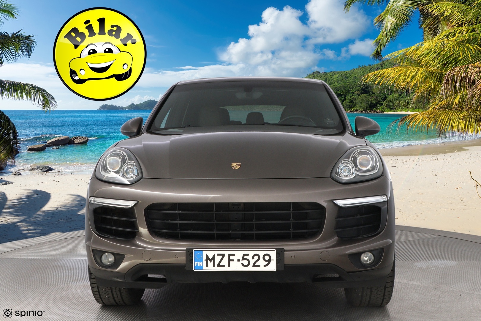 PORSCHE Cayenne 2015