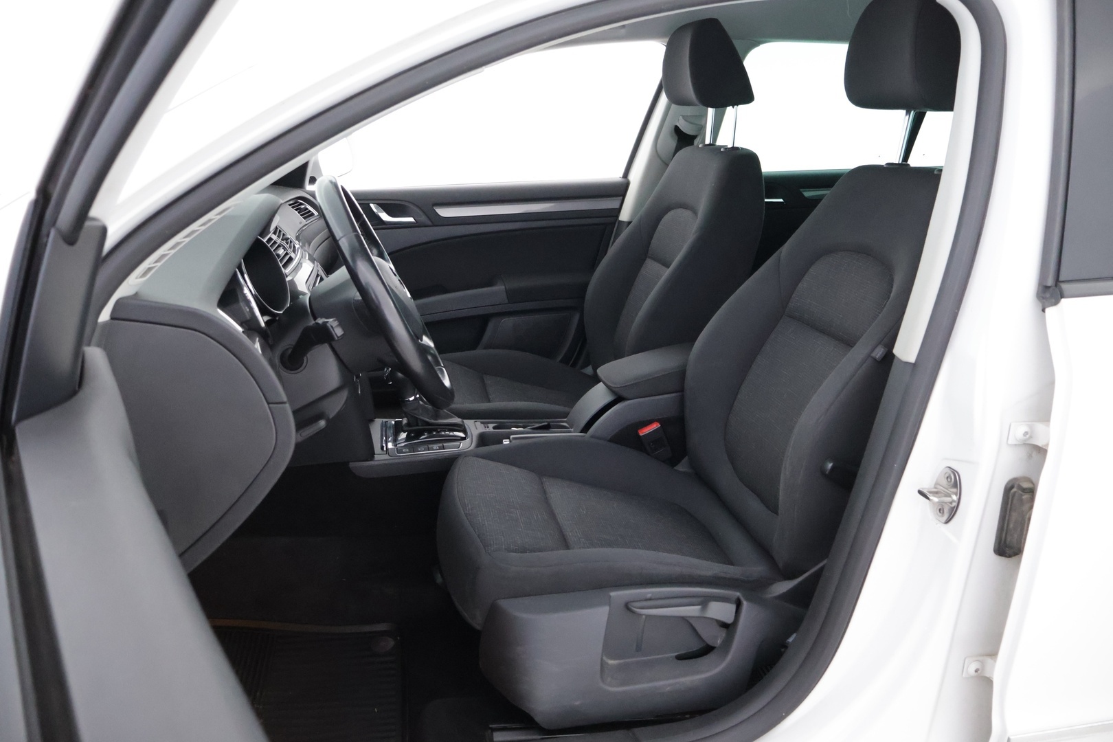 SKODA Superb 2014