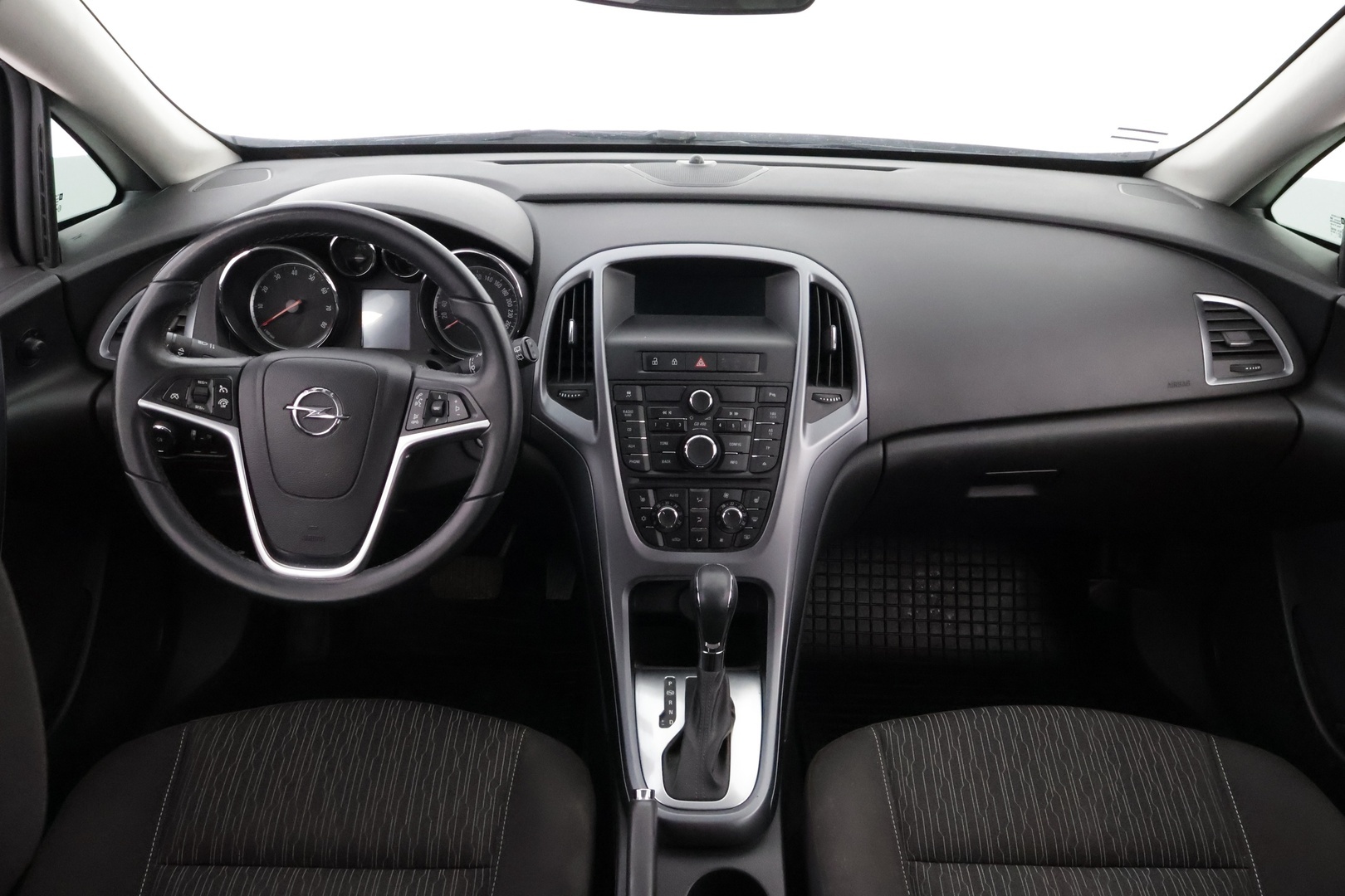 OPEL Astra 2014