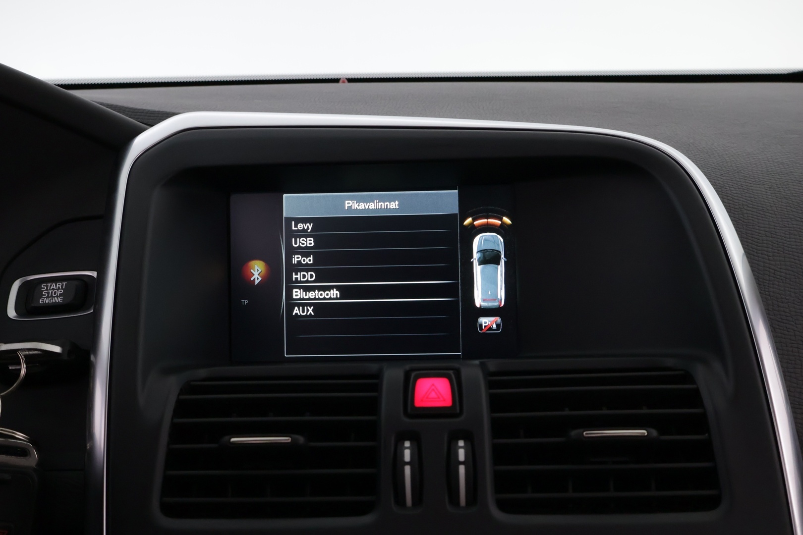 VOLVO XC60 2016