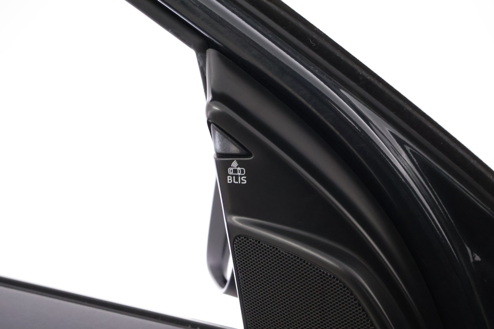 VOLVO XC60 2016