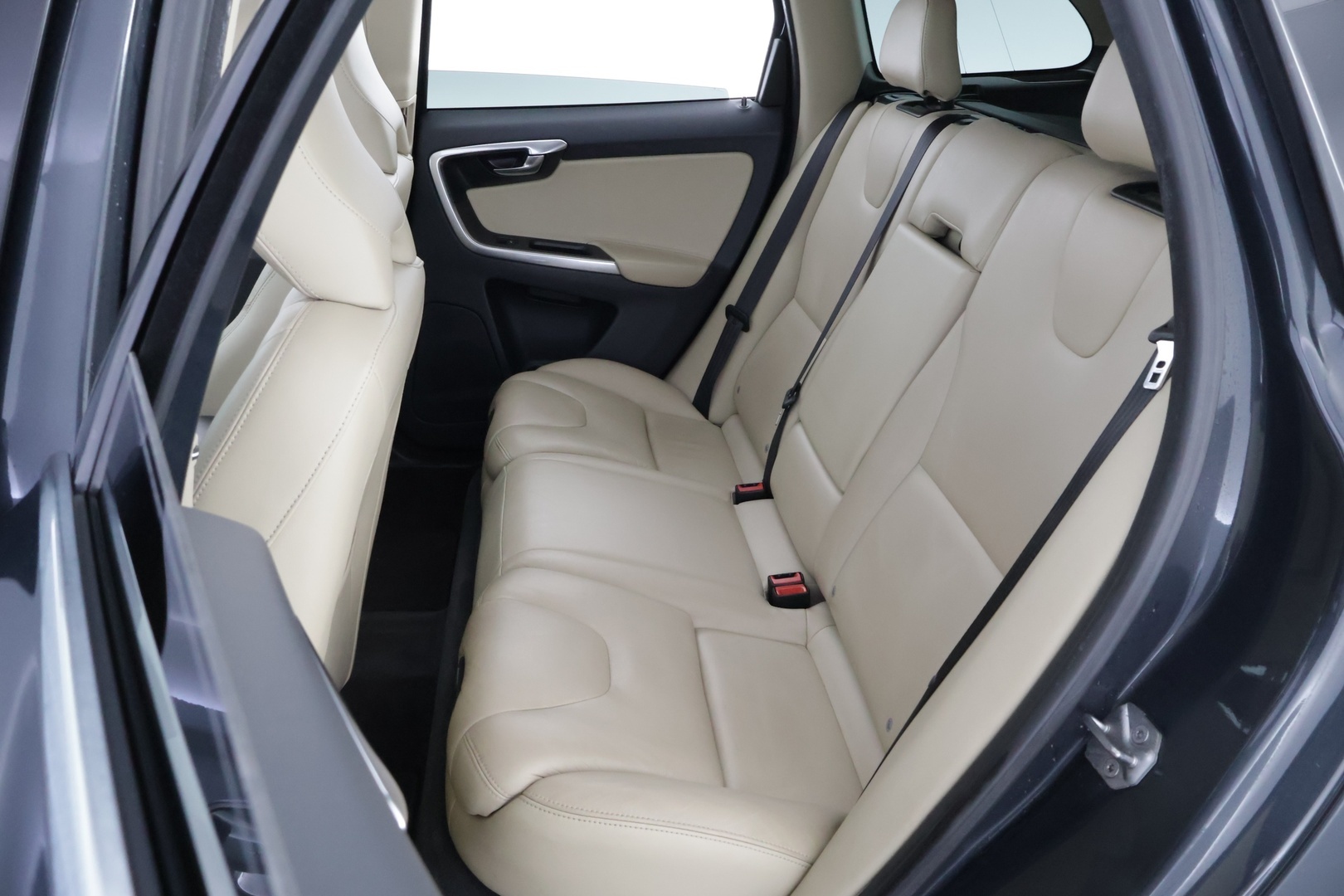 VOLVO XC60 2016