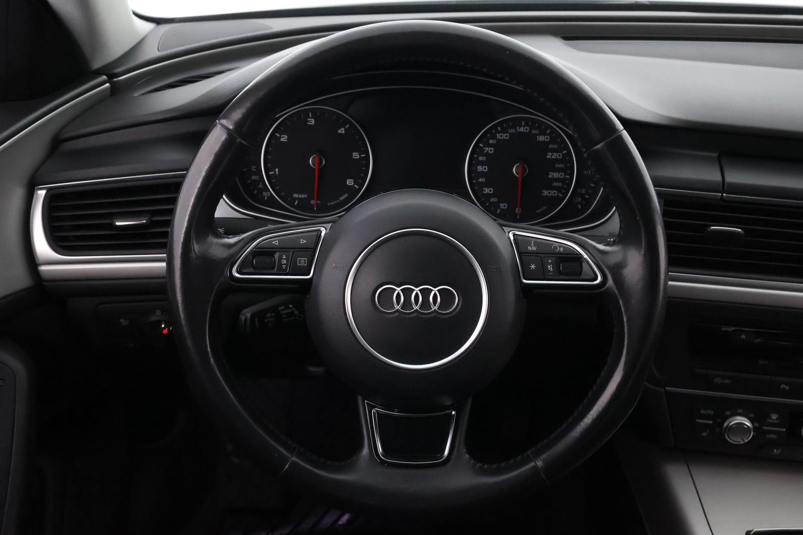 AUDI A6 2016