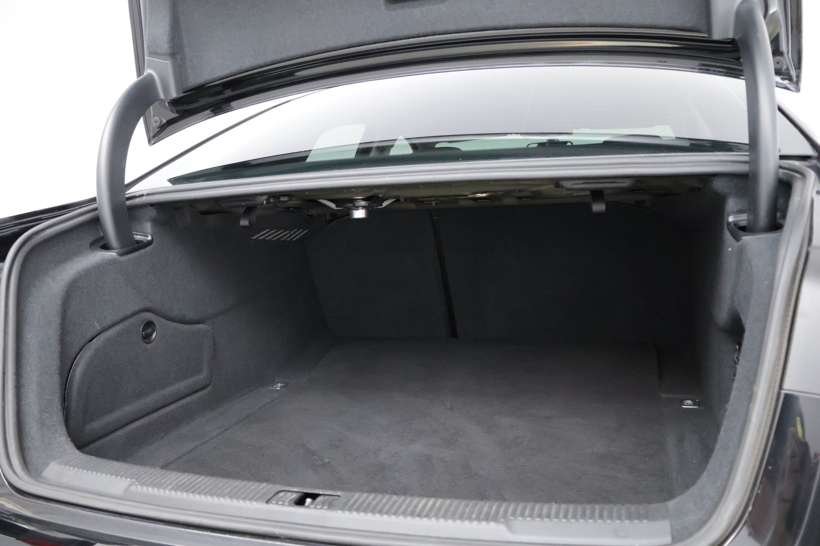 AUDI A6 2018