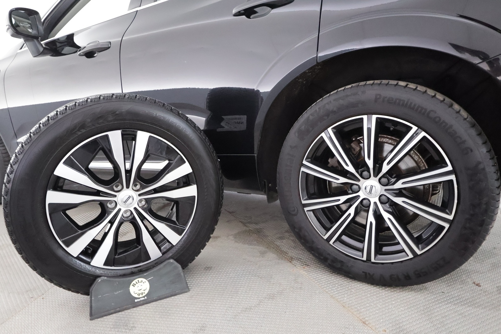 VOLVO XC60 2021