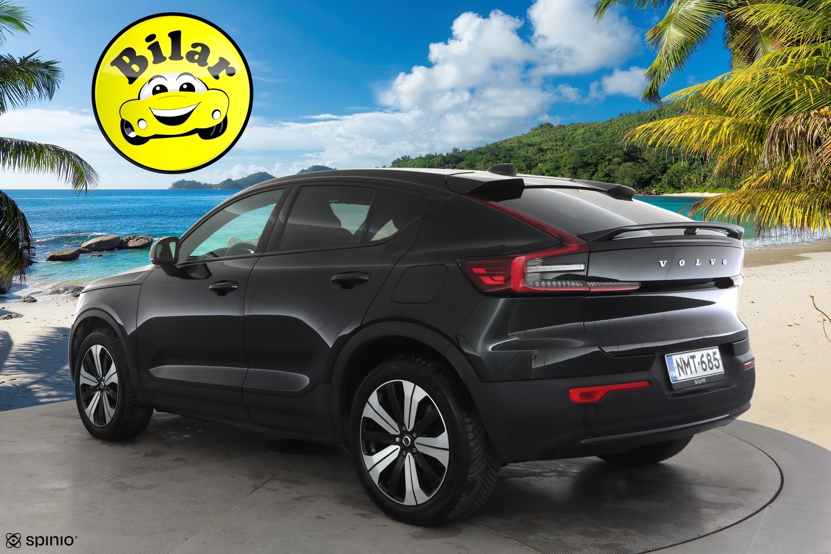 VOLVO C40 2023