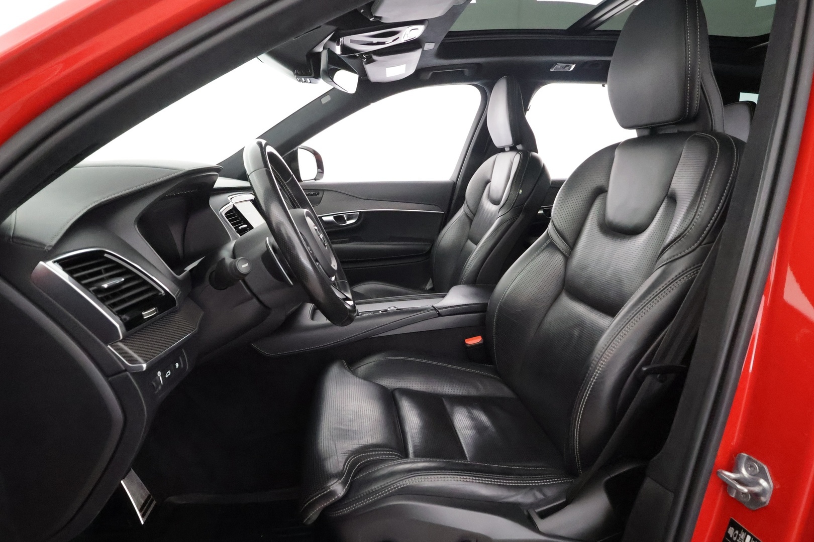 VOLVO XC90 2019