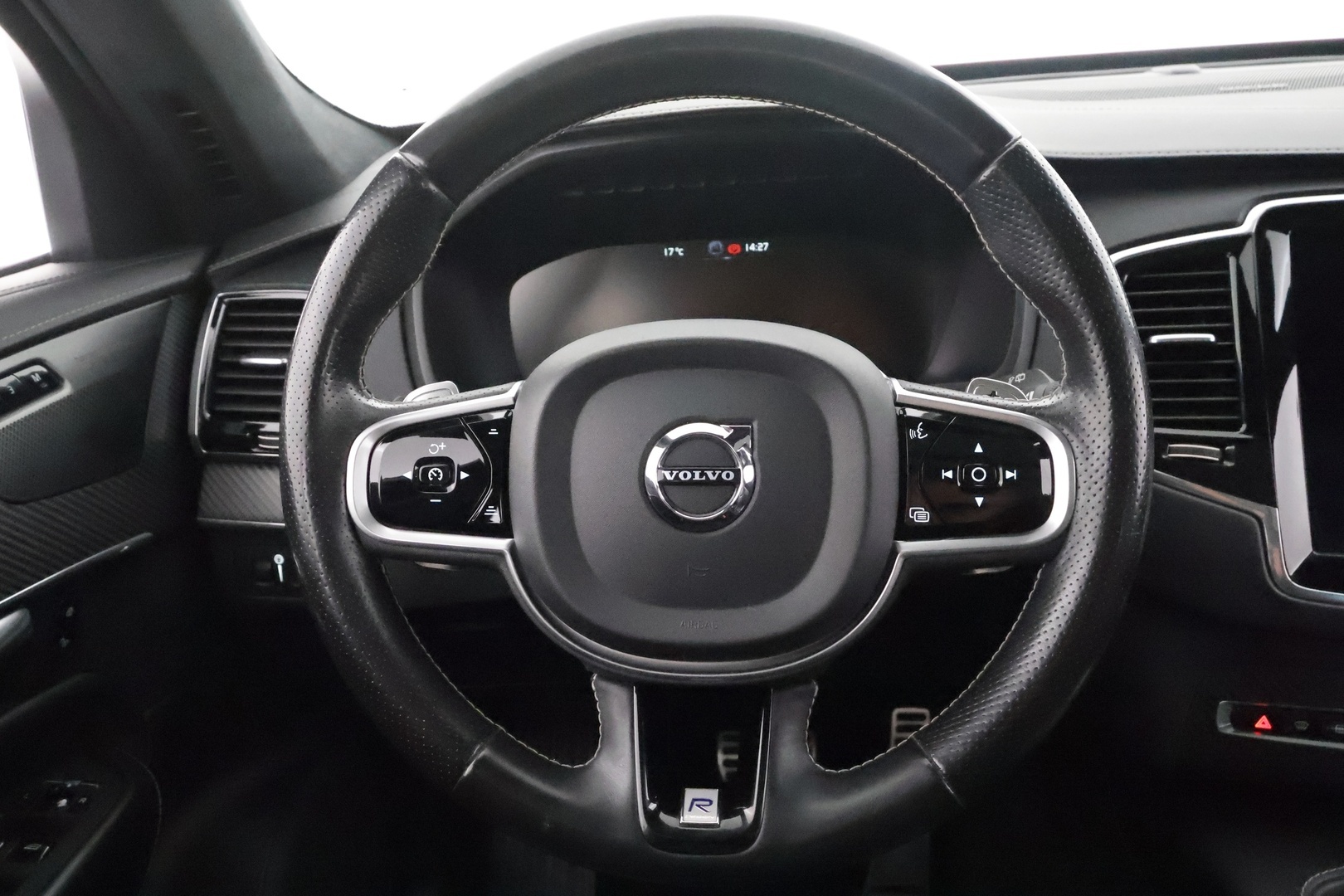 VOLVO XC90 2019