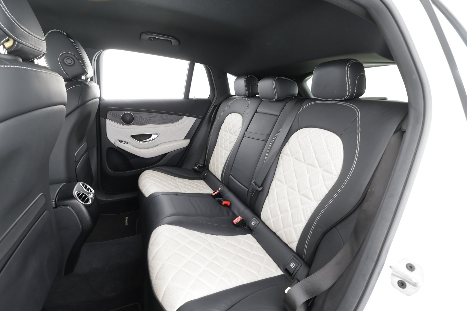 MERCEDES-BENZ EQC 2022