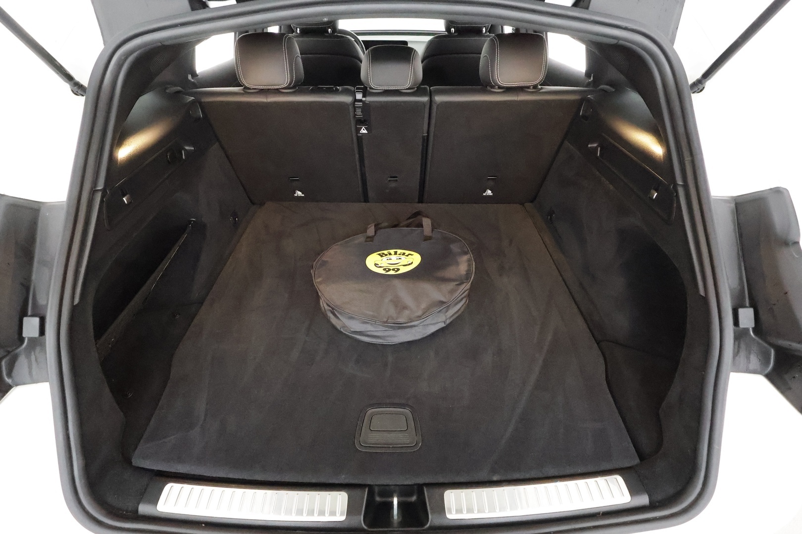 MERCEDES-BENZ EQC 2022