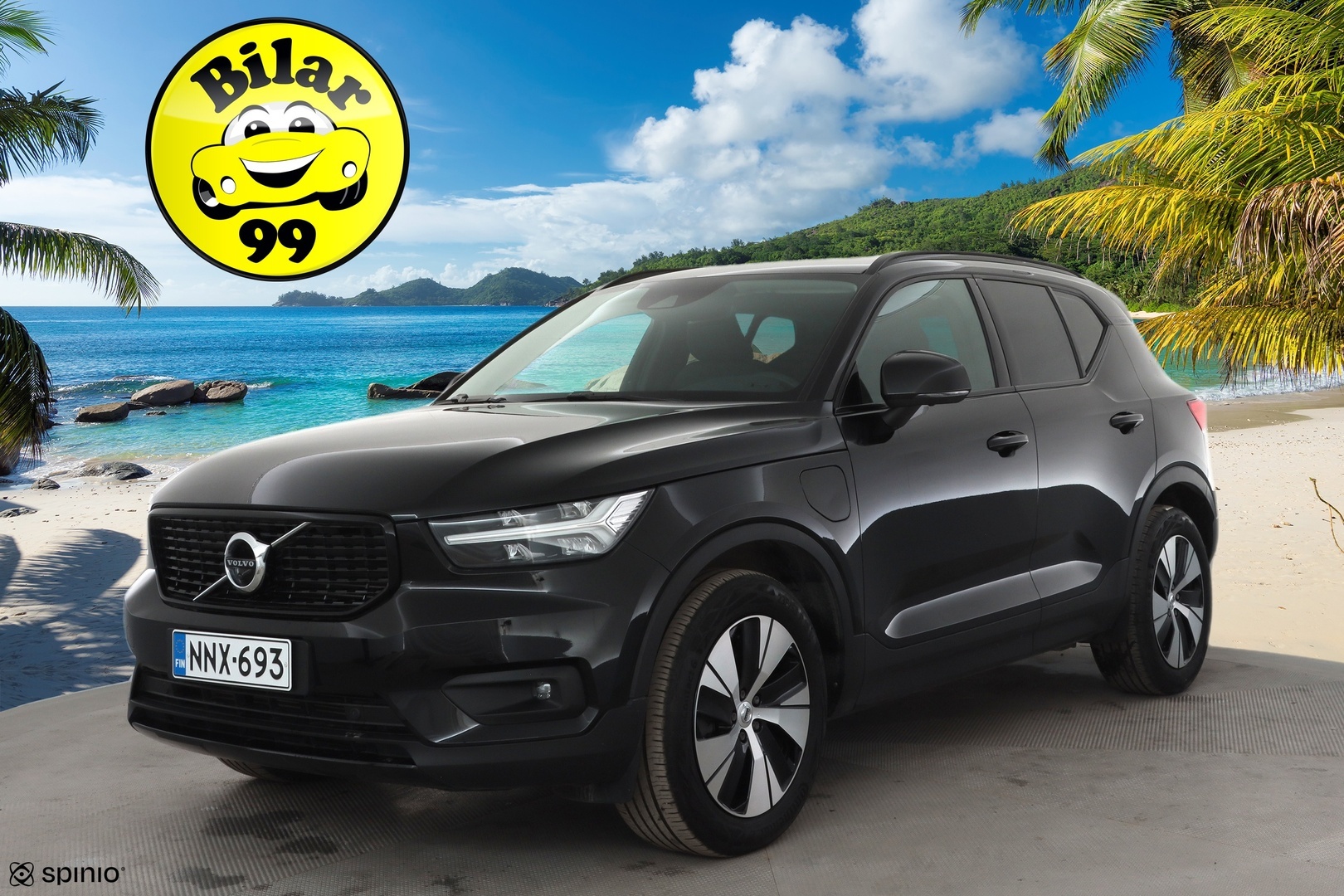 VOLVO XC40 2021