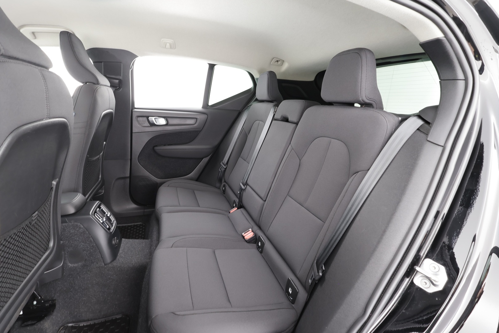 VOLVO XC40 2021