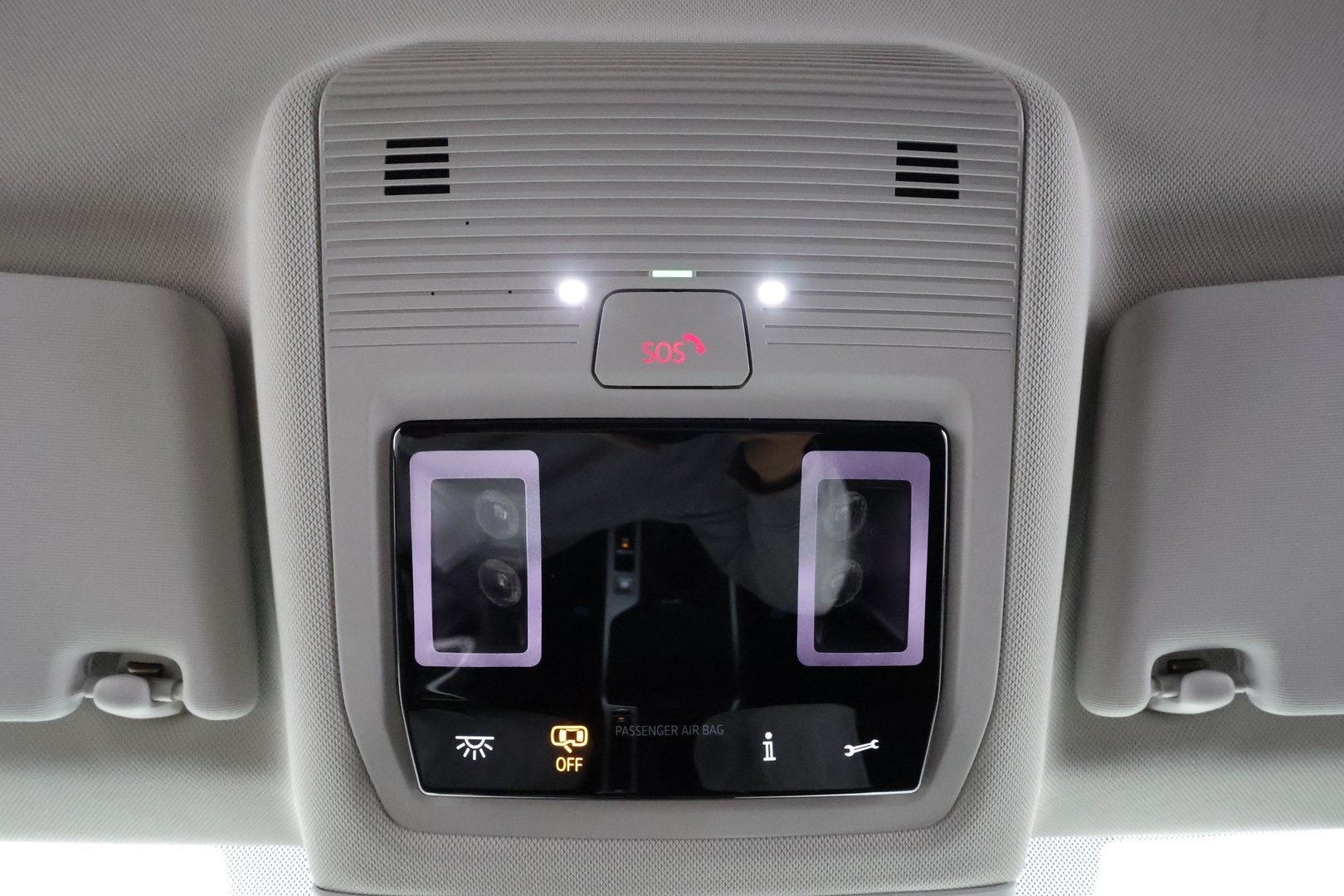 VOLKSWAGEN PASSAT 2025