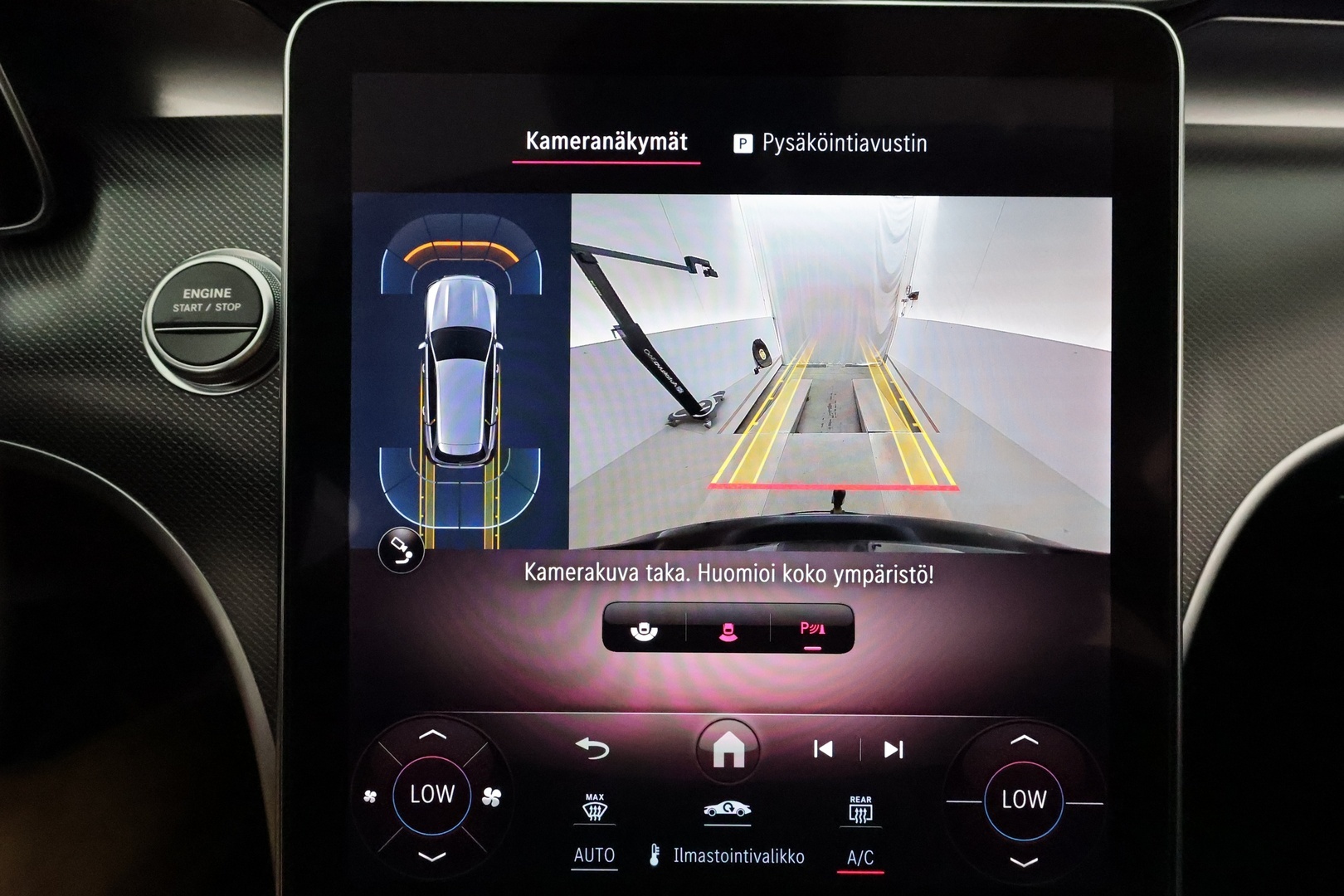 MERCEDES-BENZ C 2023