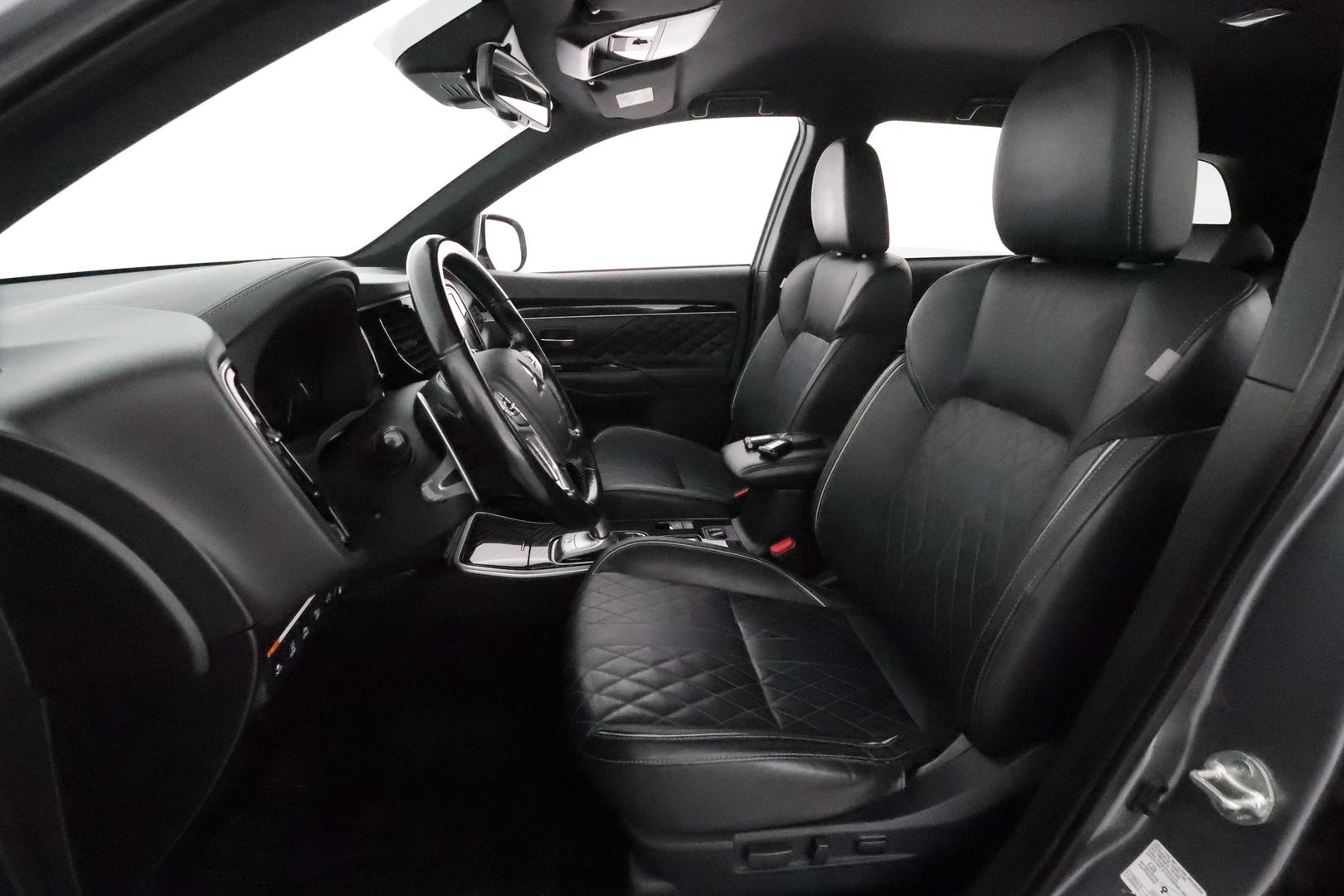 MITSUBISHI OUTLANDER PHEV 2020