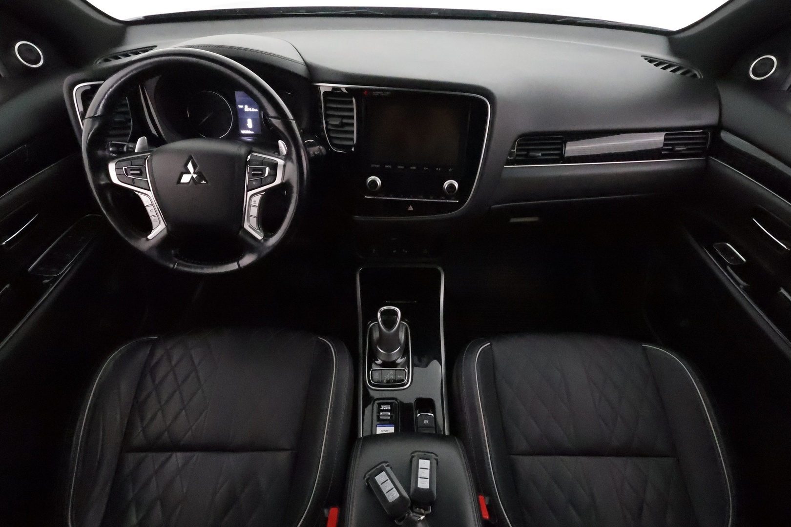 MITSUBISHI OUTLANDER PHEV 2020