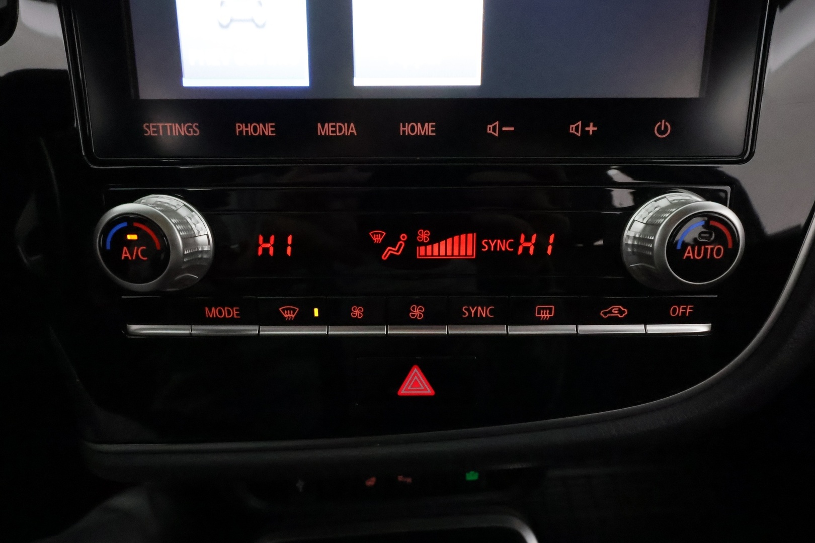 MITSUBISHI OUTLANDER PHEV 2020