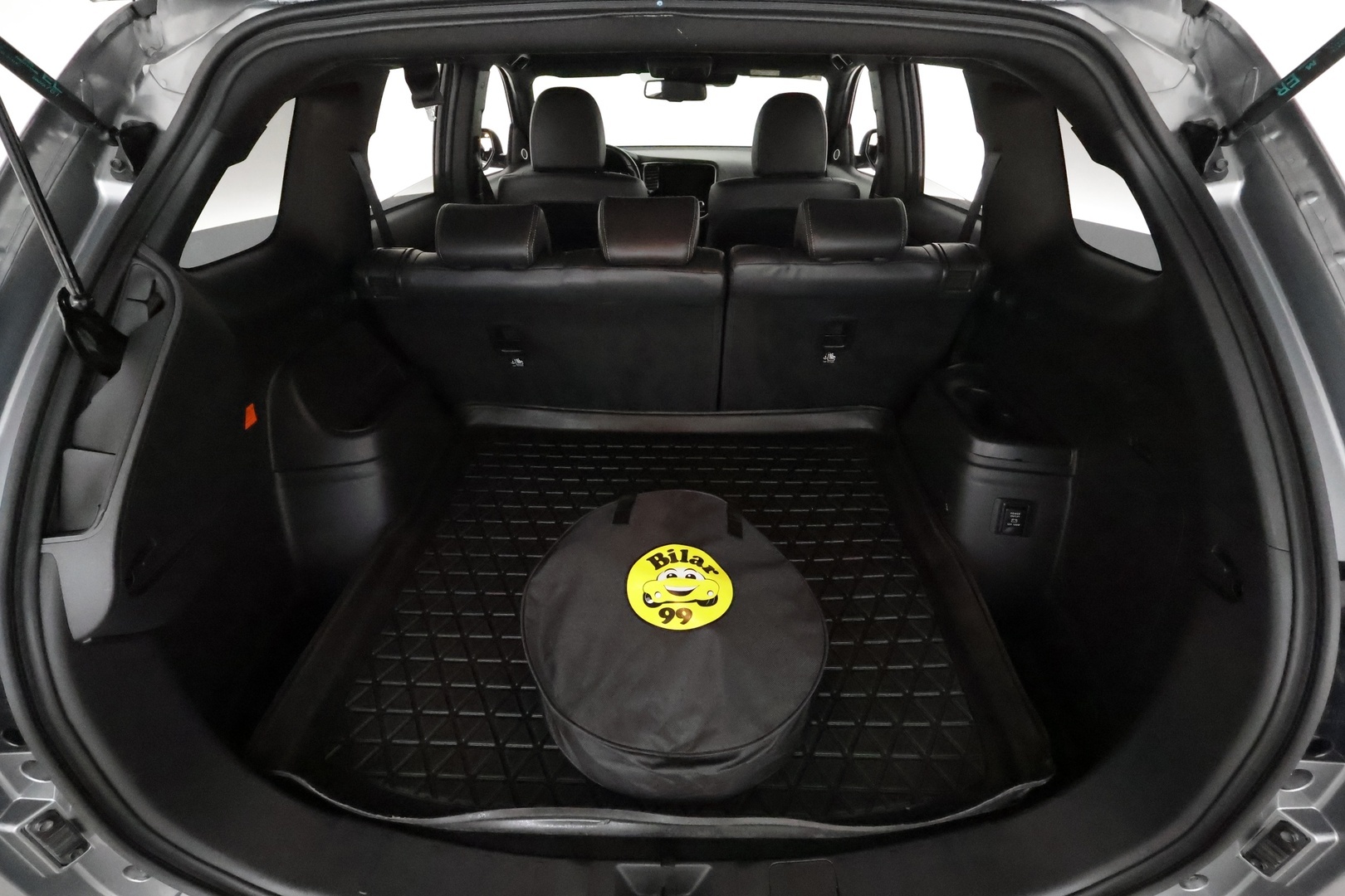 MITSUBISHI OUTLANDER PHEV 2020