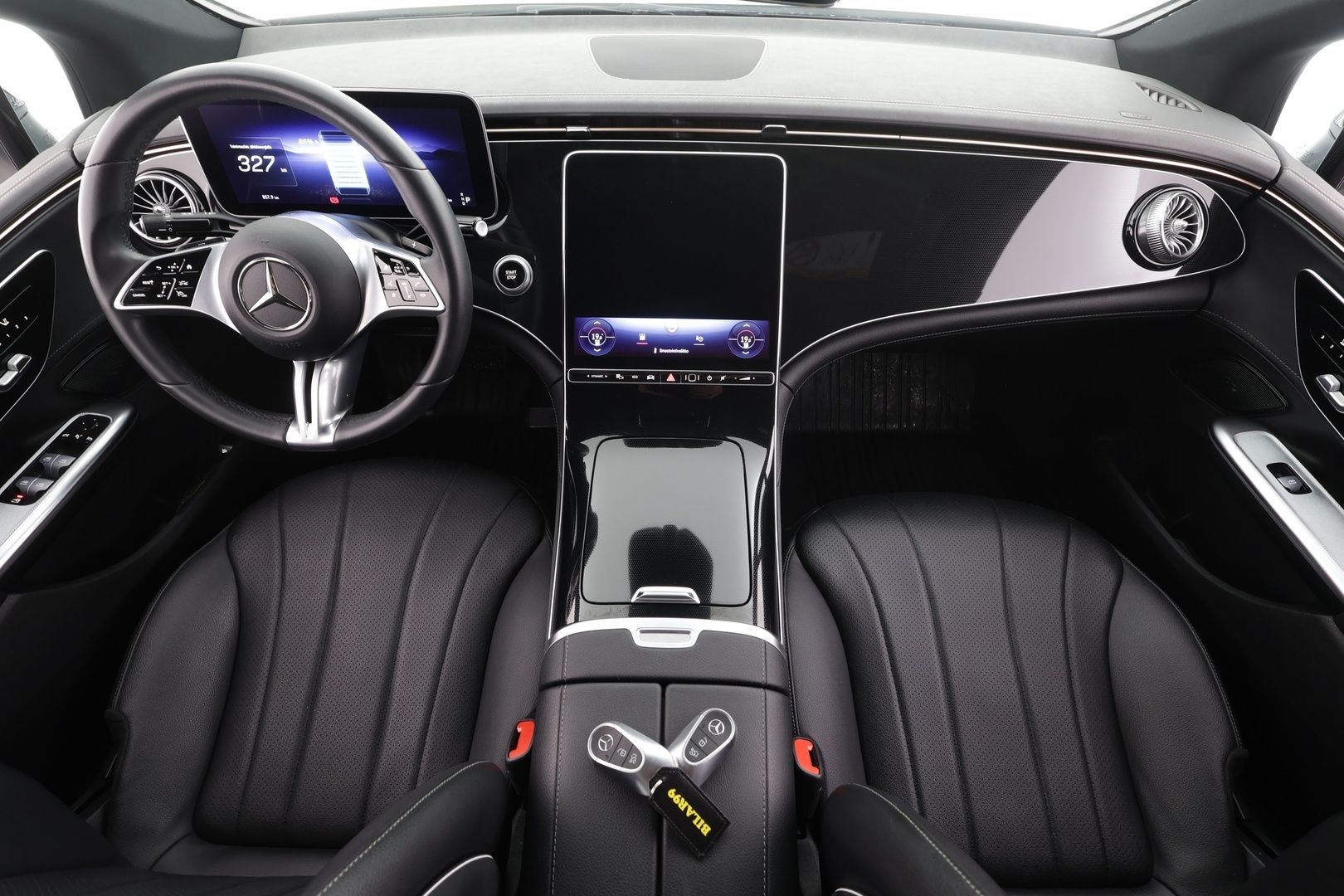 MERCEDES-BENZ EQE 2024