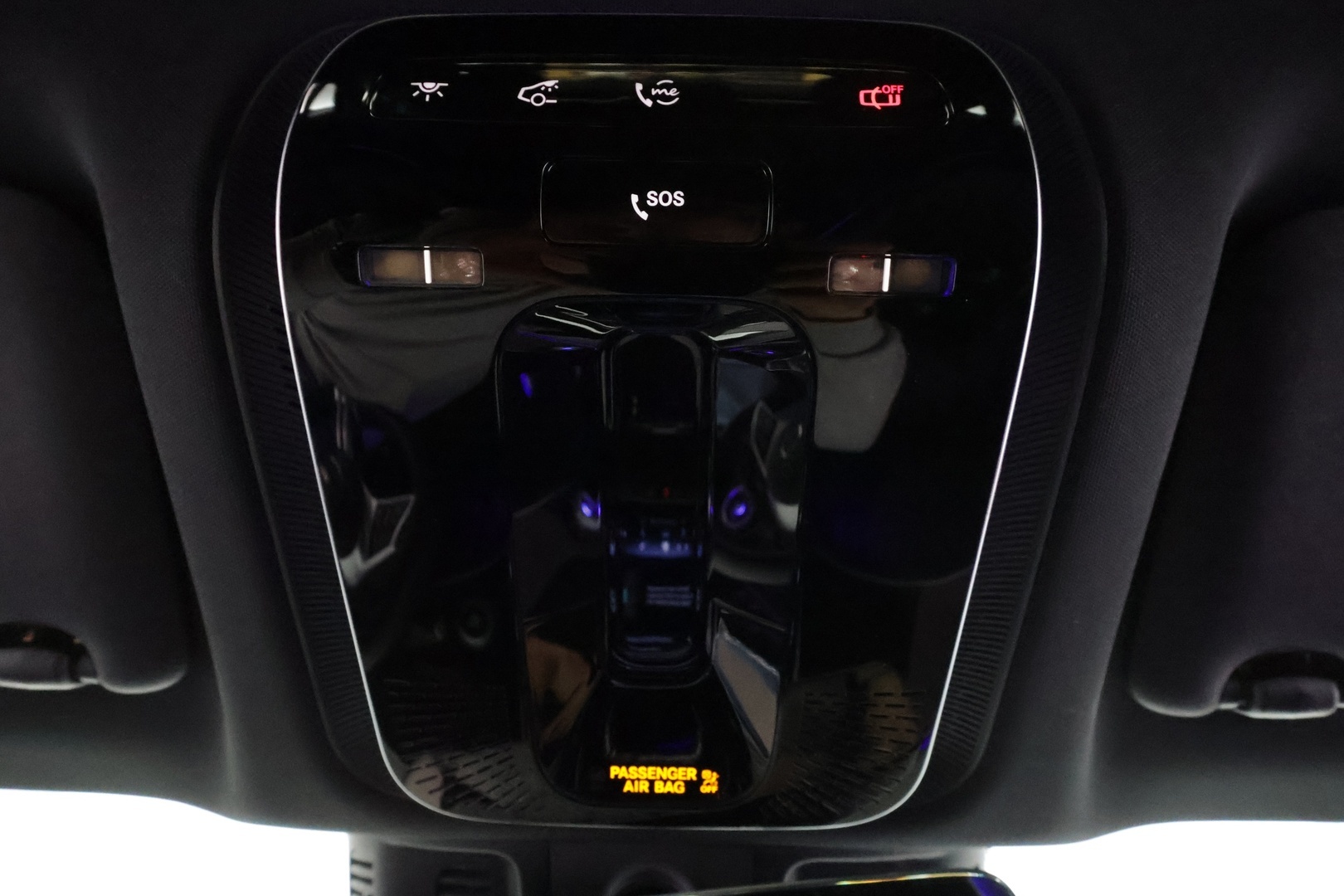 MERCEDES-BENZ EQE 2024