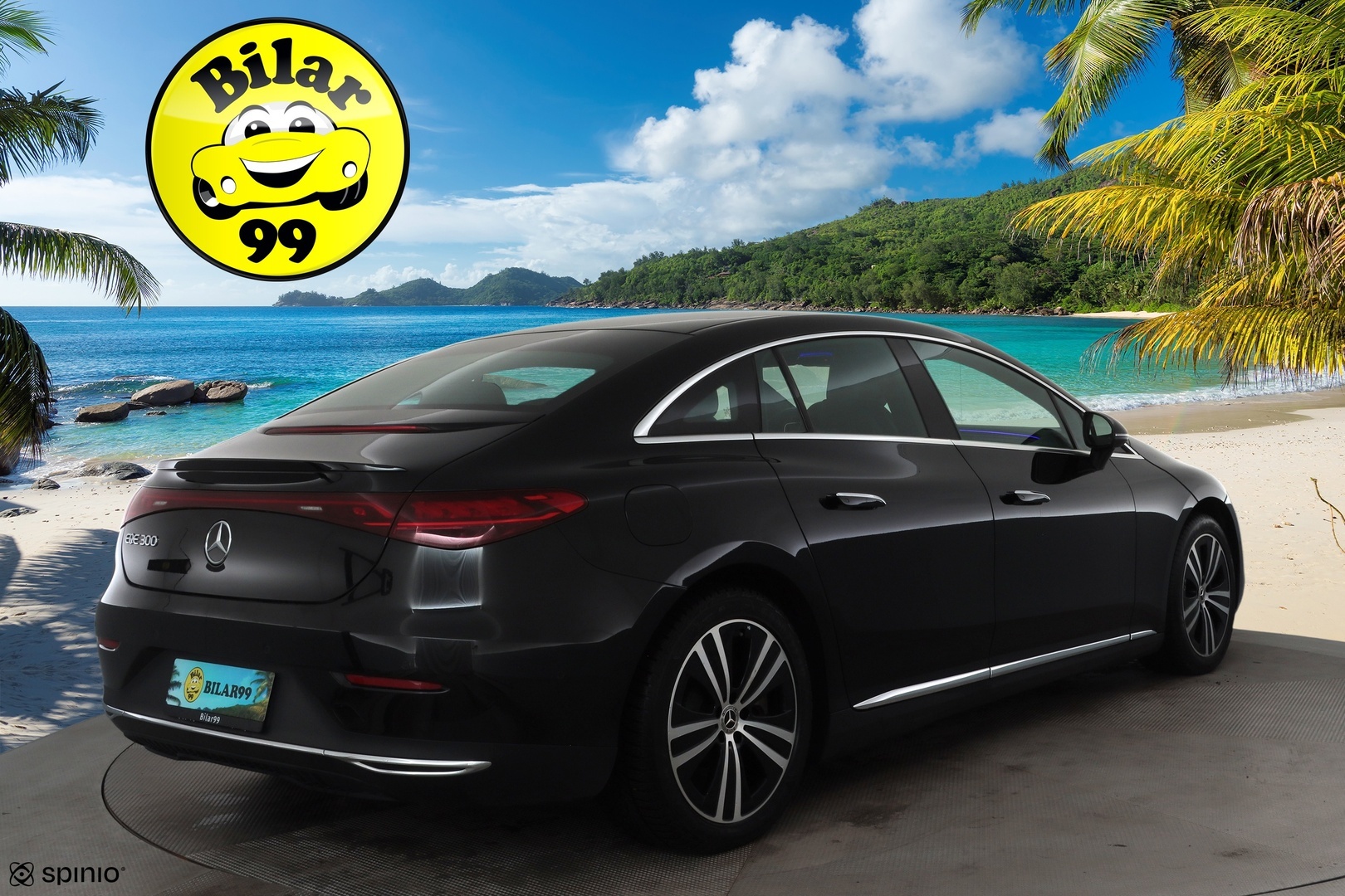 MERCEDES-BENZ EQE 2024