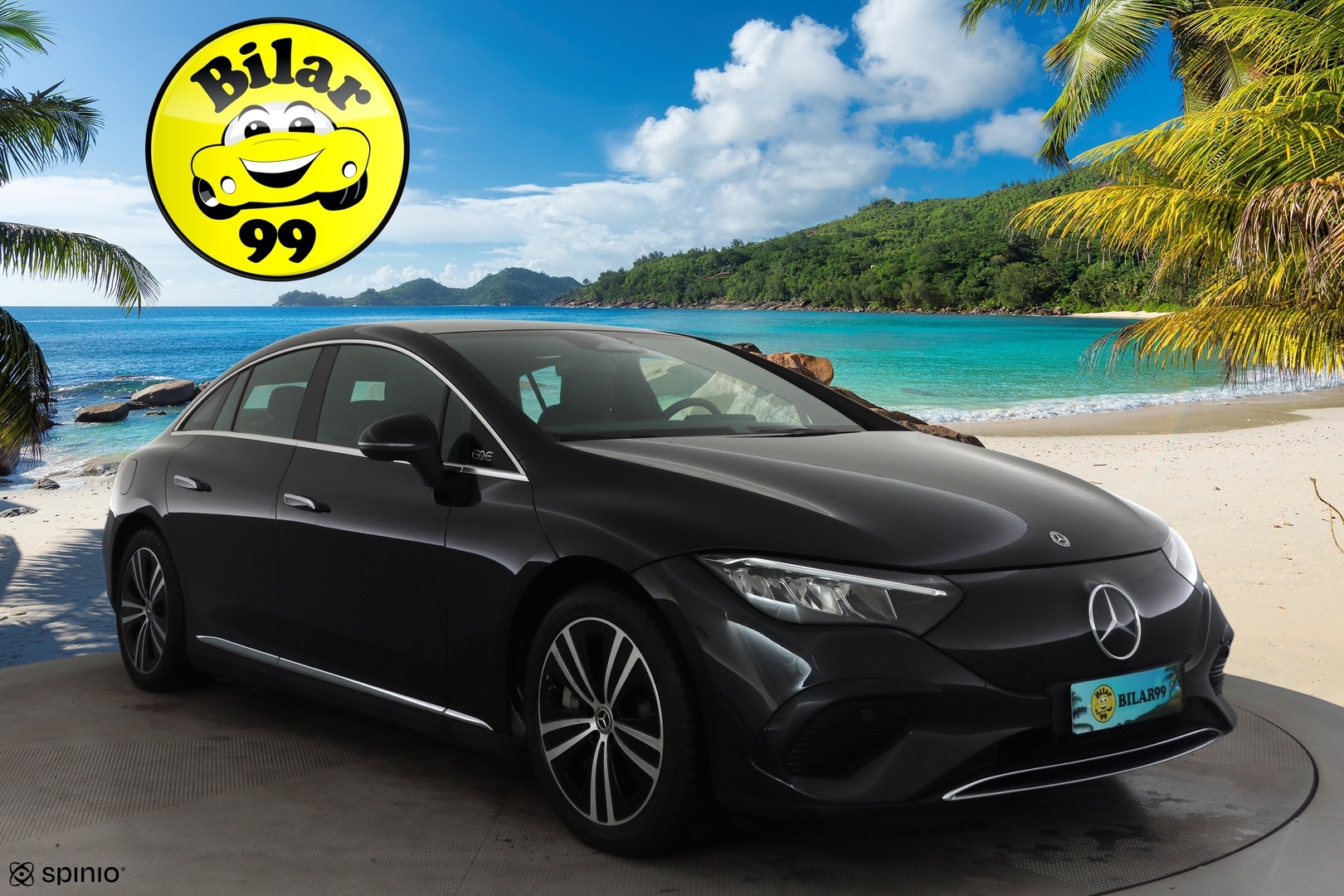 MERCEDES-BENZ EQE 2024