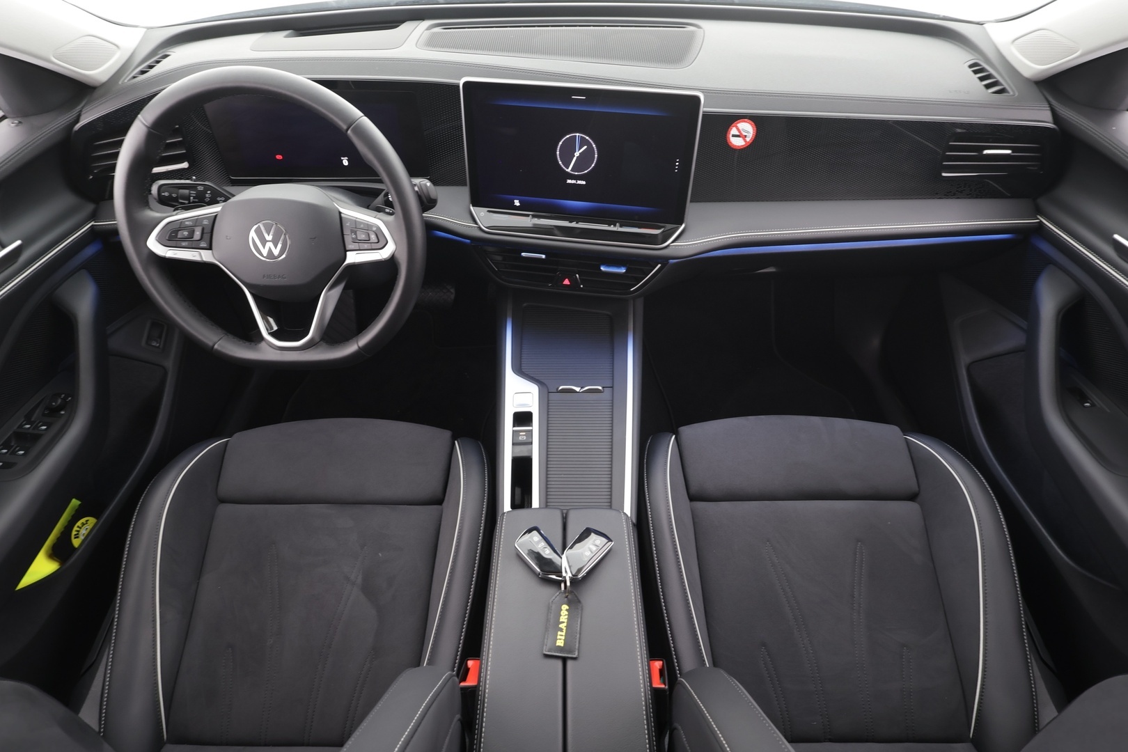 VOLKSWAGEN PASSAT 2025