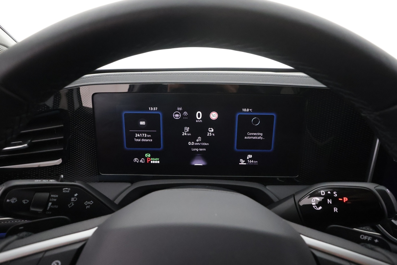 VOLKSWAGEN PASSAT 2025