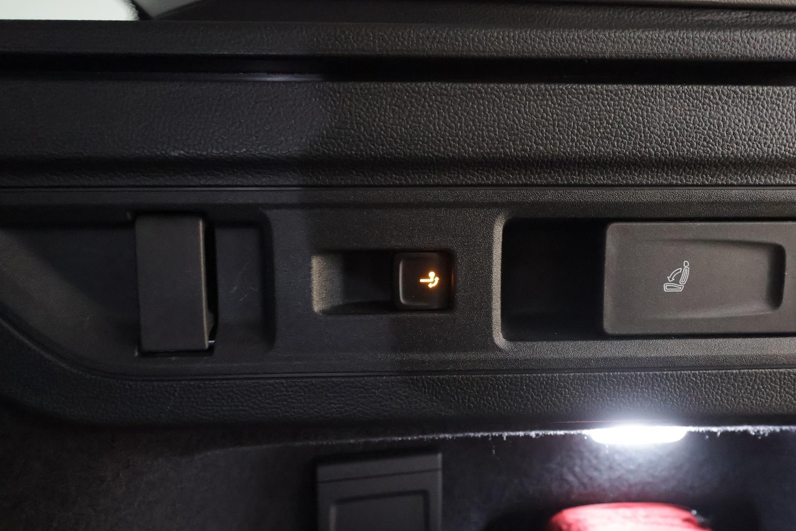 VOLKSWAGEN PASSAT 2025