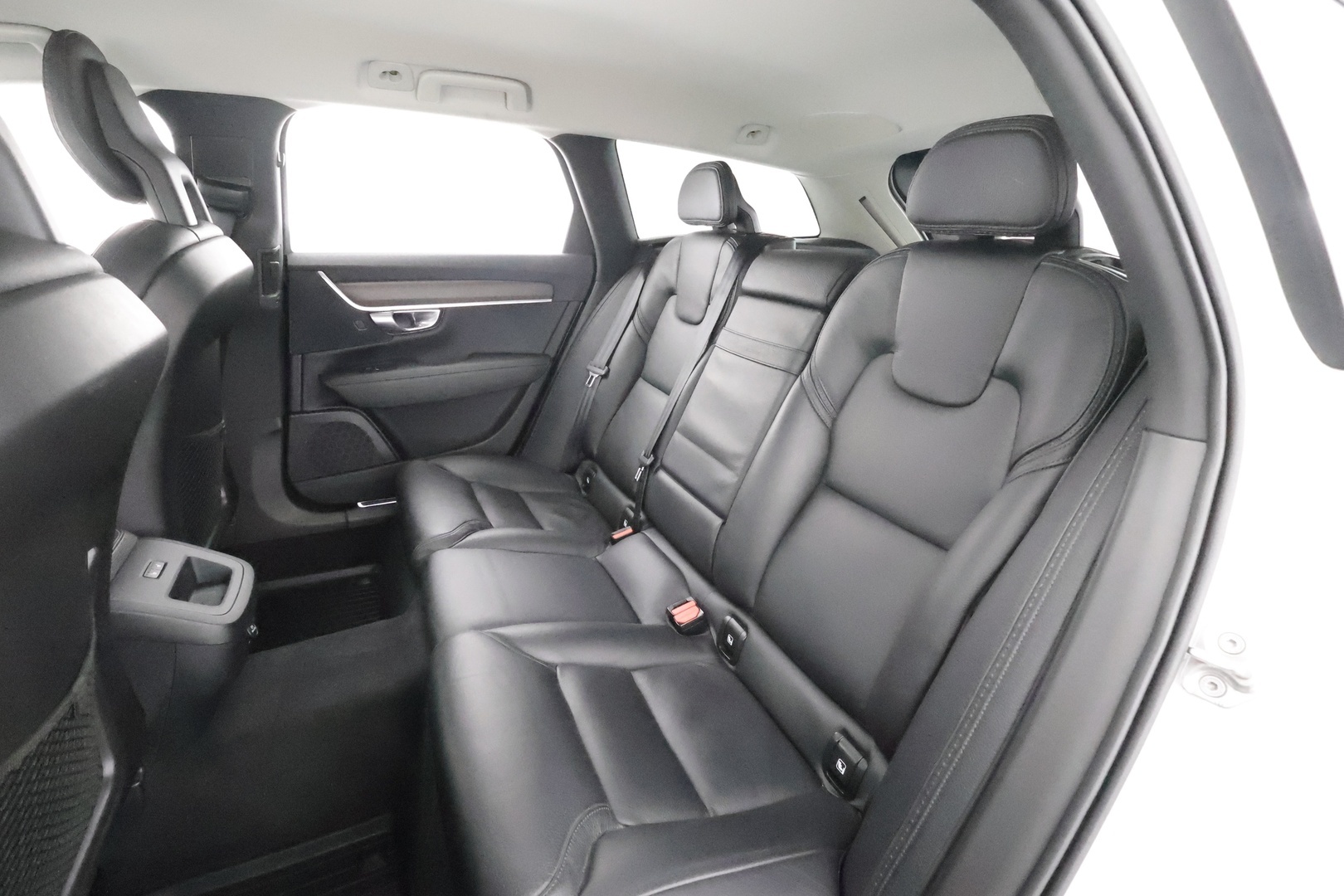 VOLVO V90 Cross Country 2018