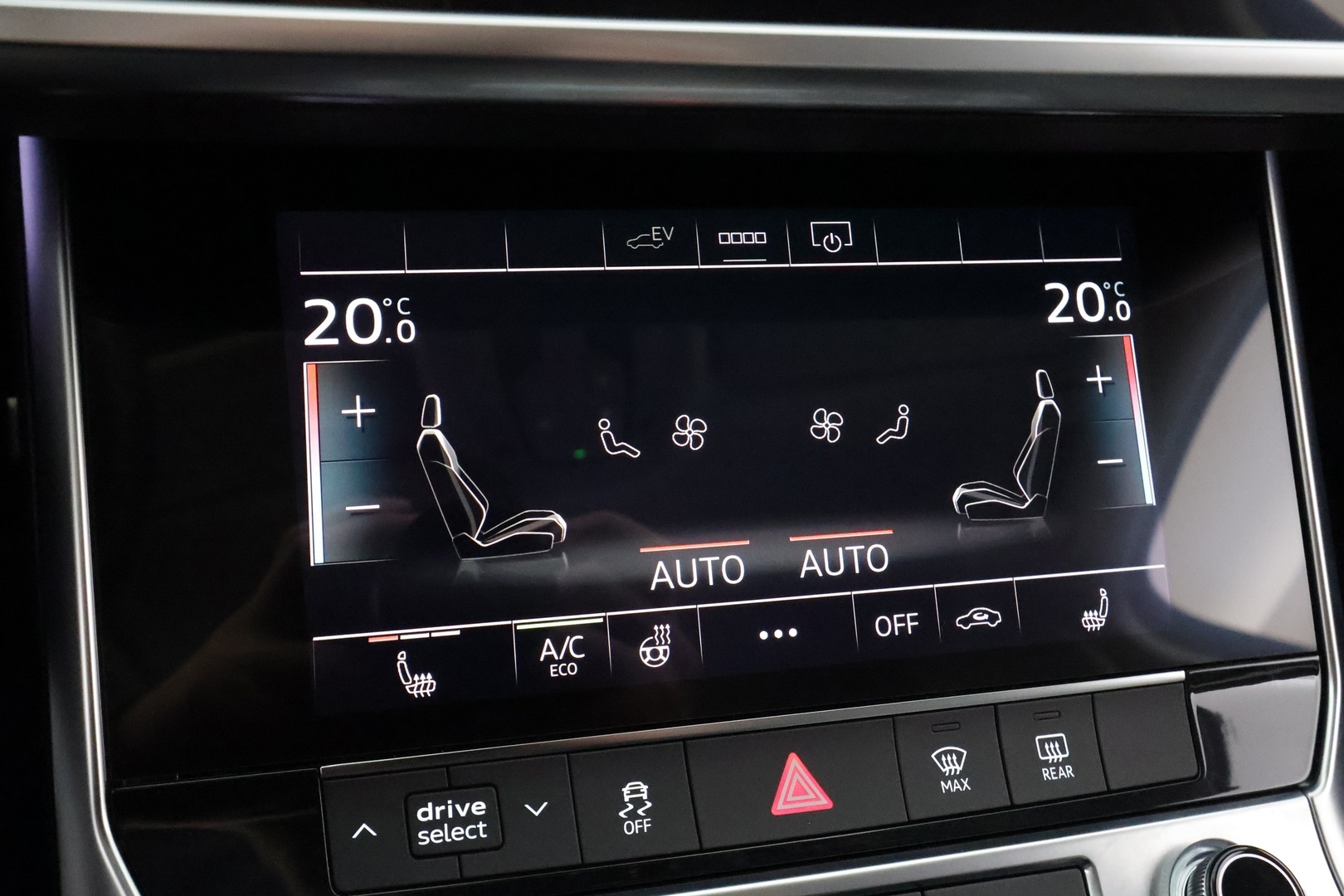 AUDI A6 2021