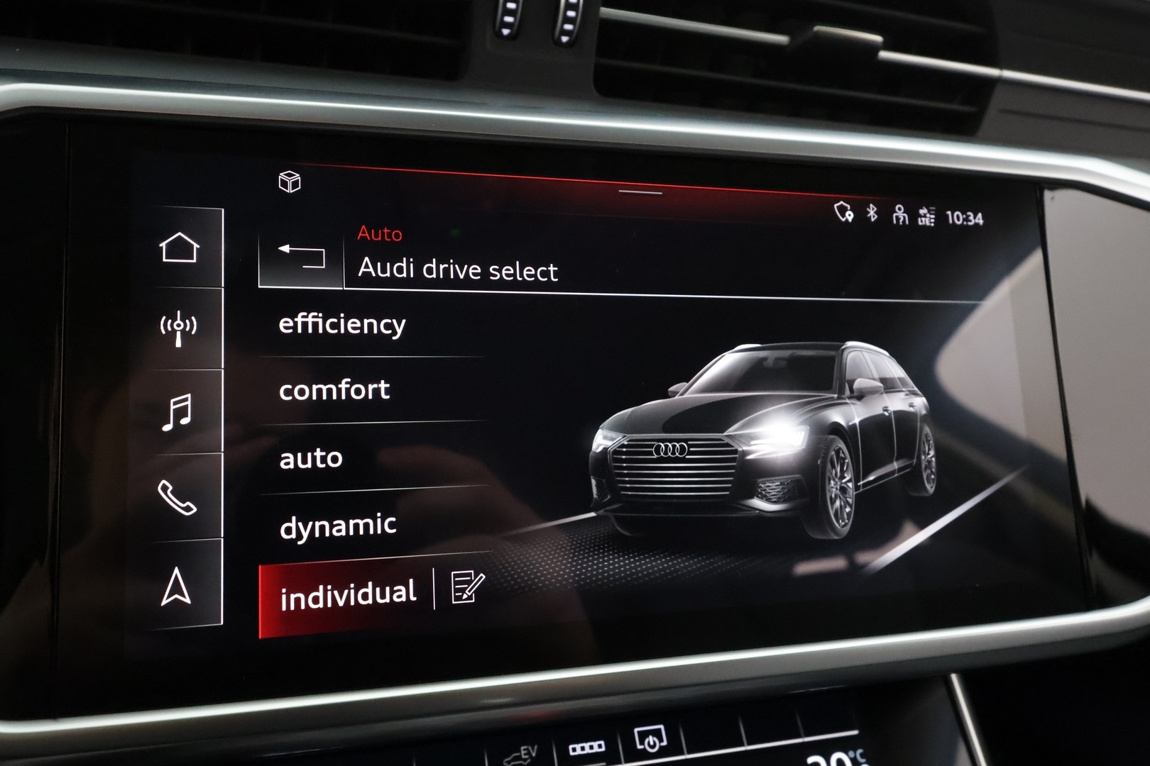 AUDI A6 2021