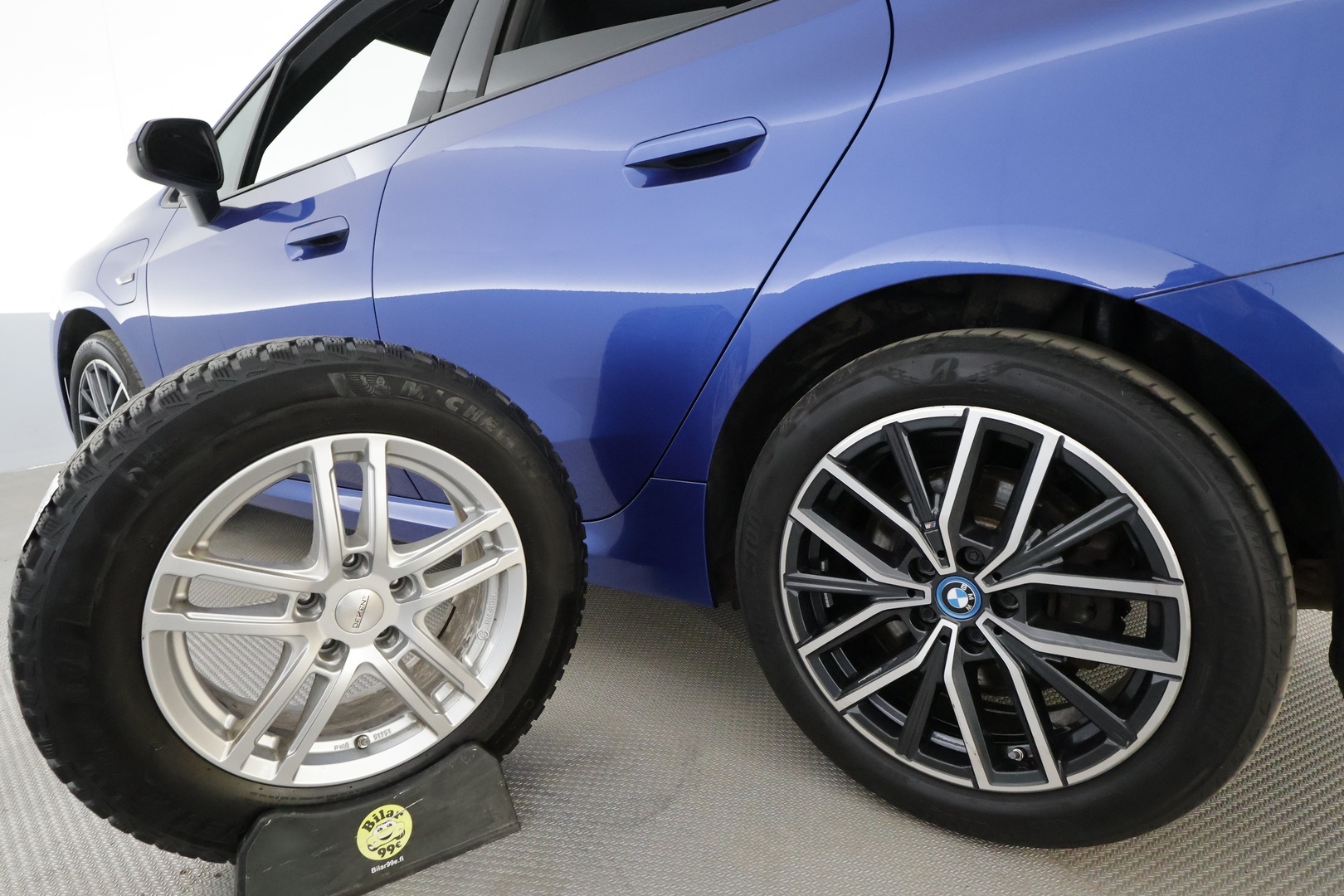 BMW 225 2023