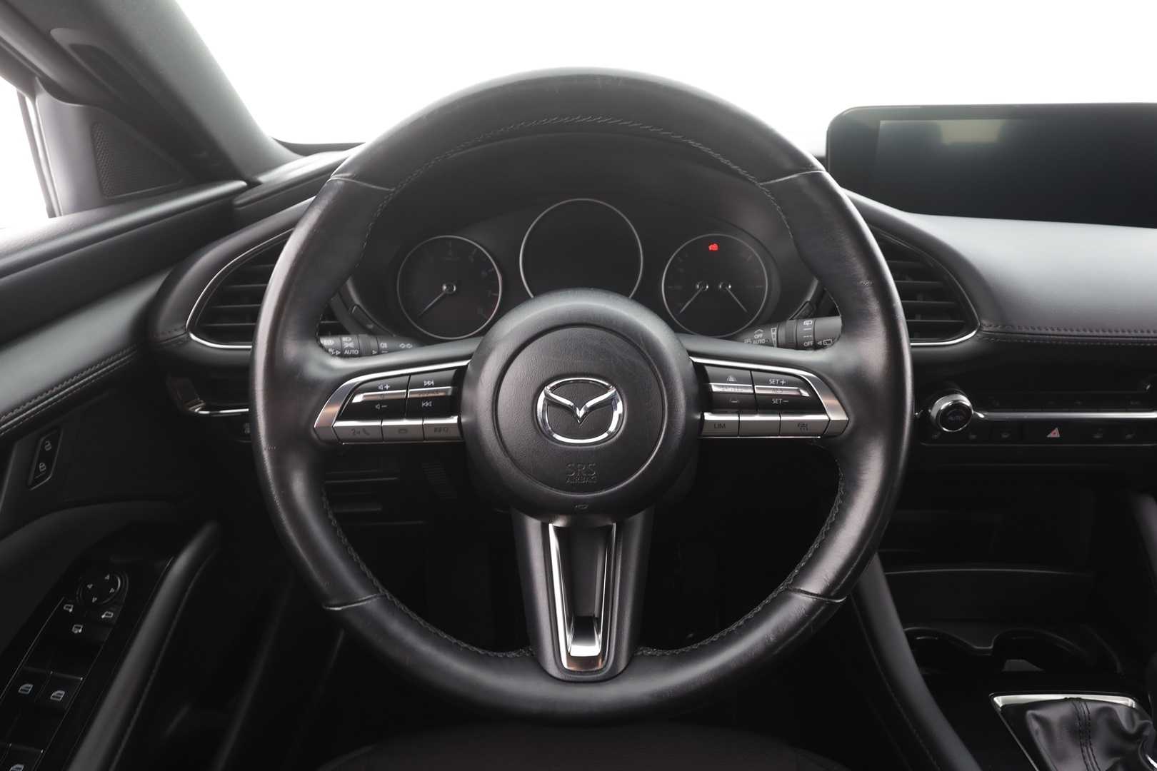 MAZDA 3 2022