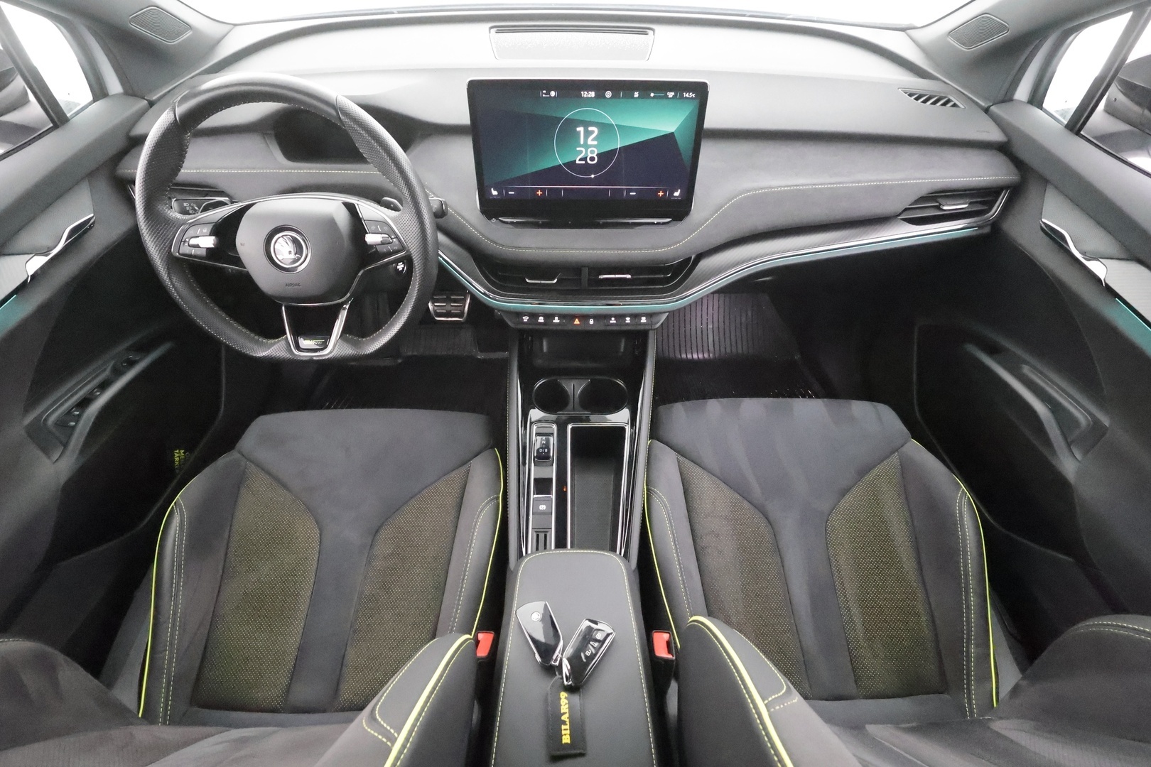 SKODA ENYAQ 2023