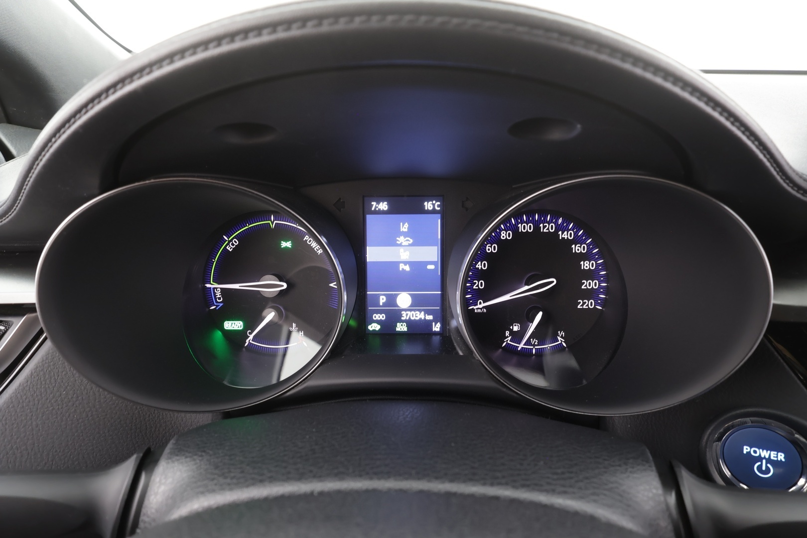 TOYOTA C-HR 2024