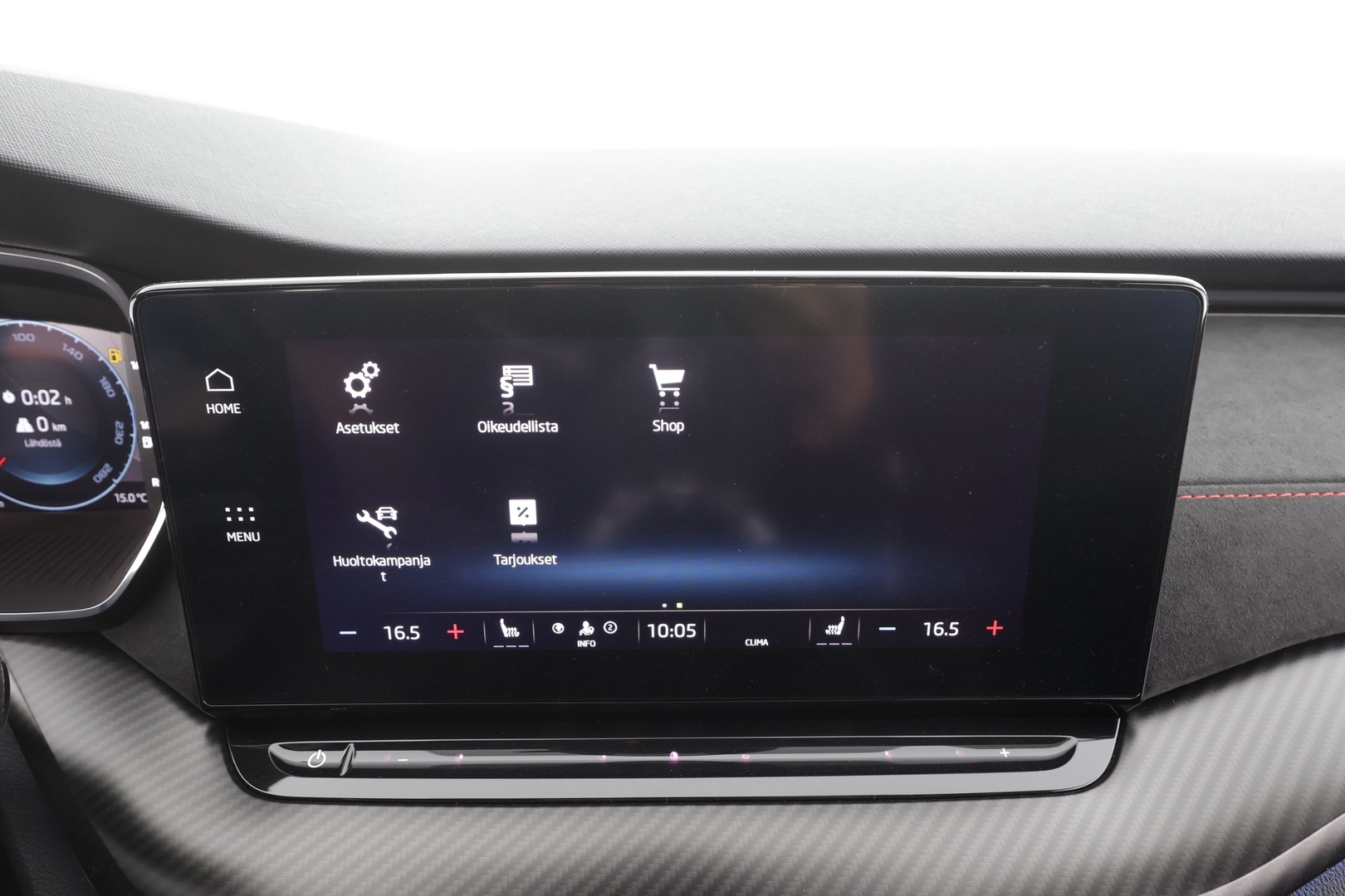 SKODA OCTAVIA 2023