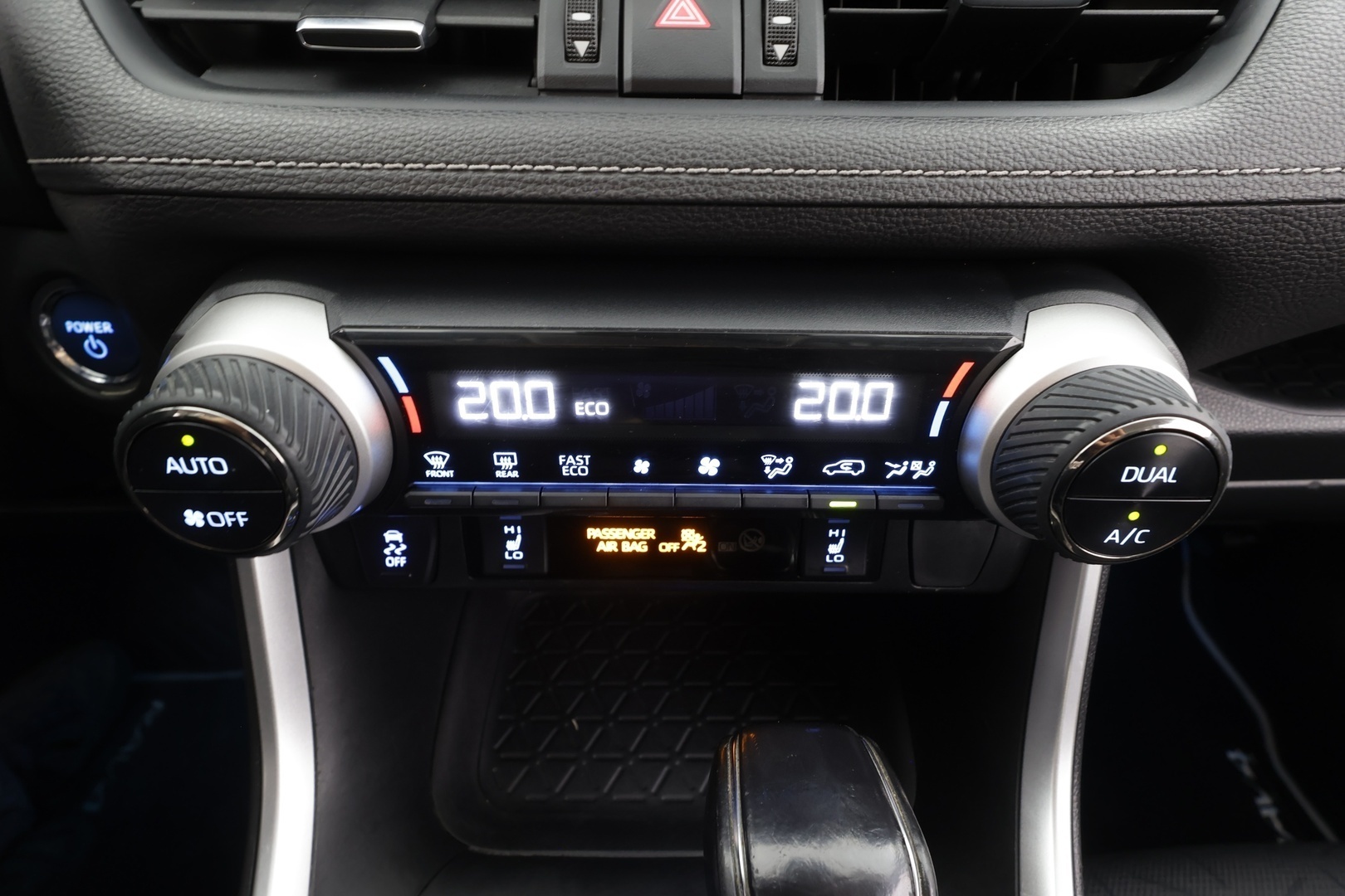 TOYOTA RAV4 2023