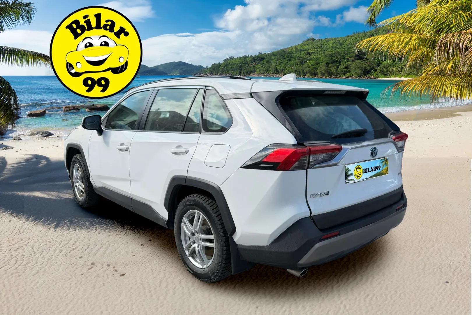 TOYOTA RAV4 2023