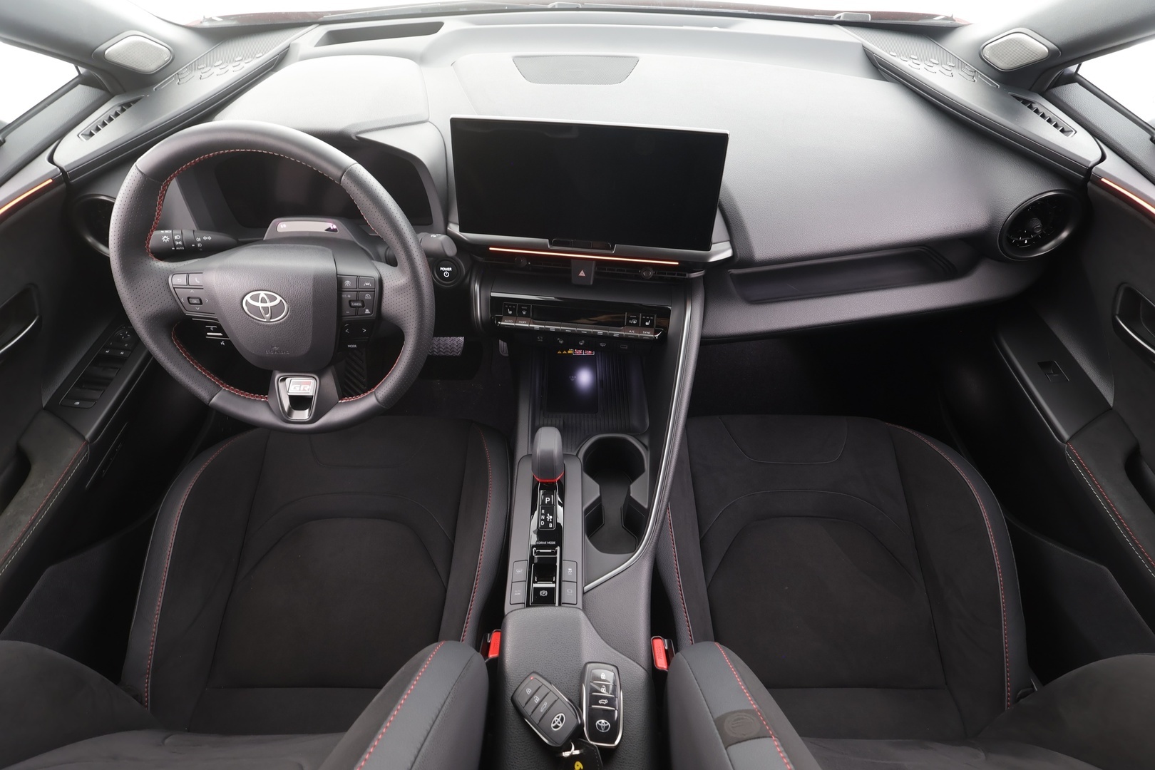 TOYOTA C-HR 2024