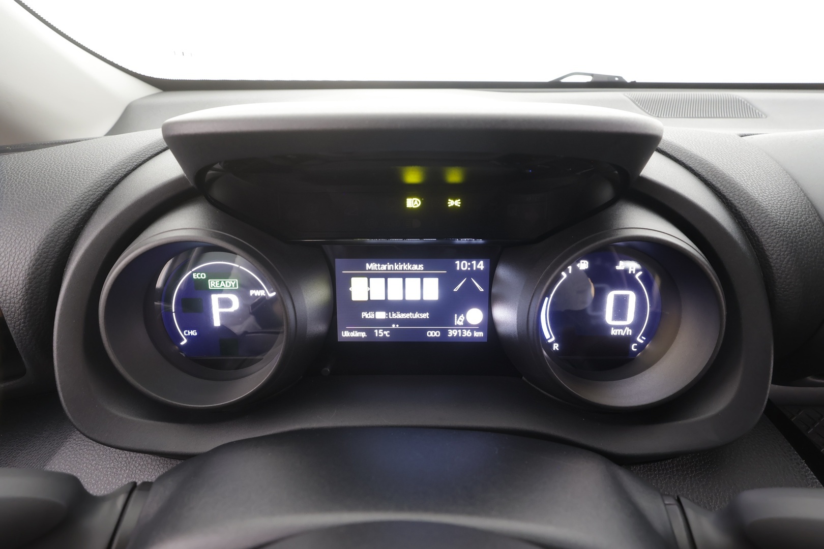 TOYOTA YARIS CROSS 2023