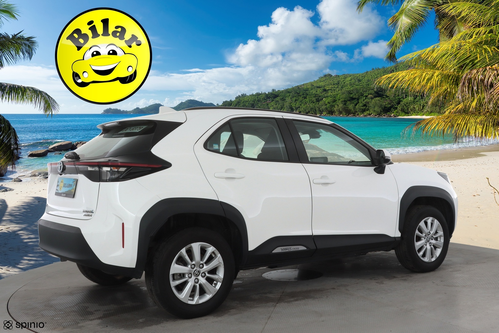 TOYOTA YARIS CROSS 2023