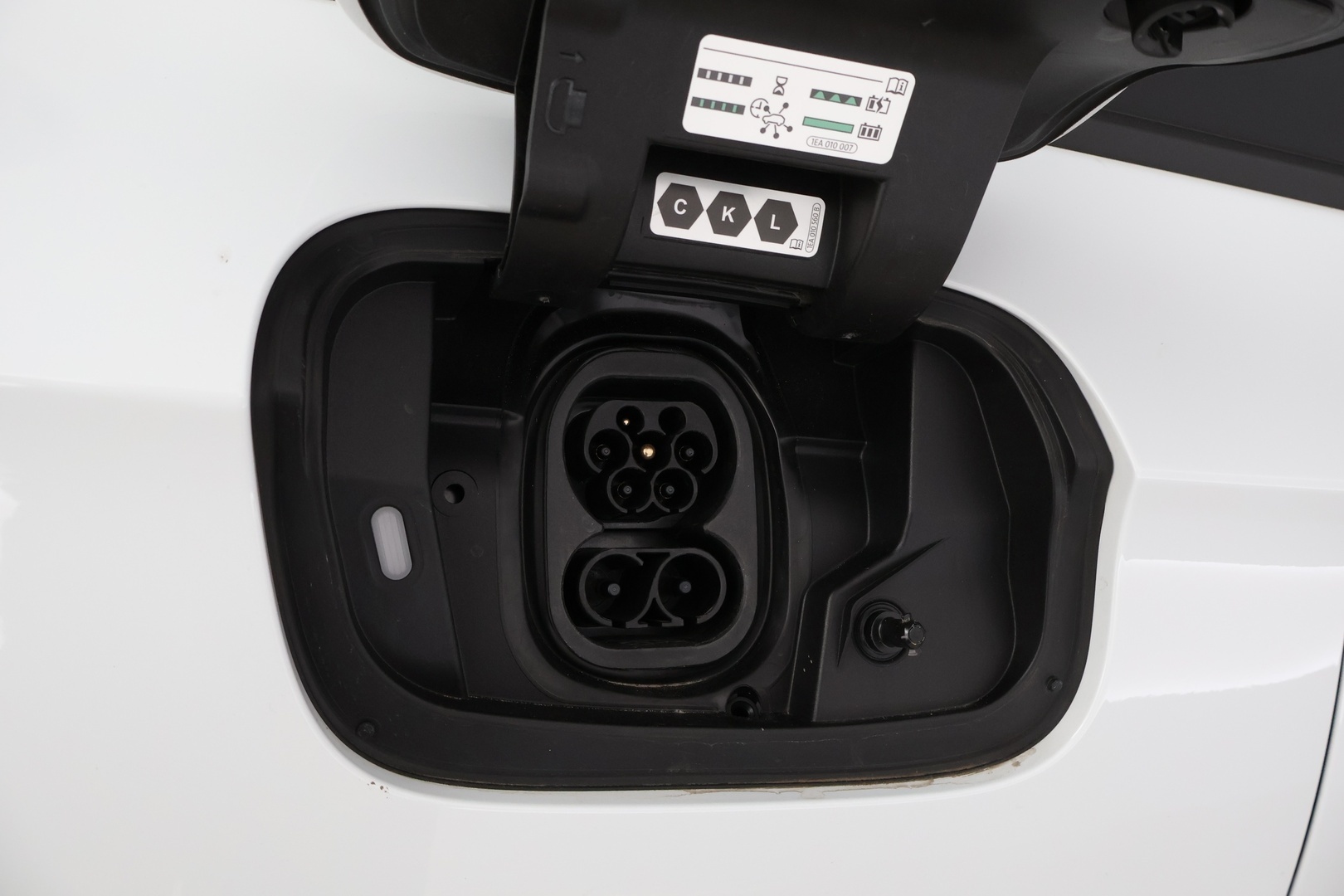 VOLKSWAGEN ID.7 2024