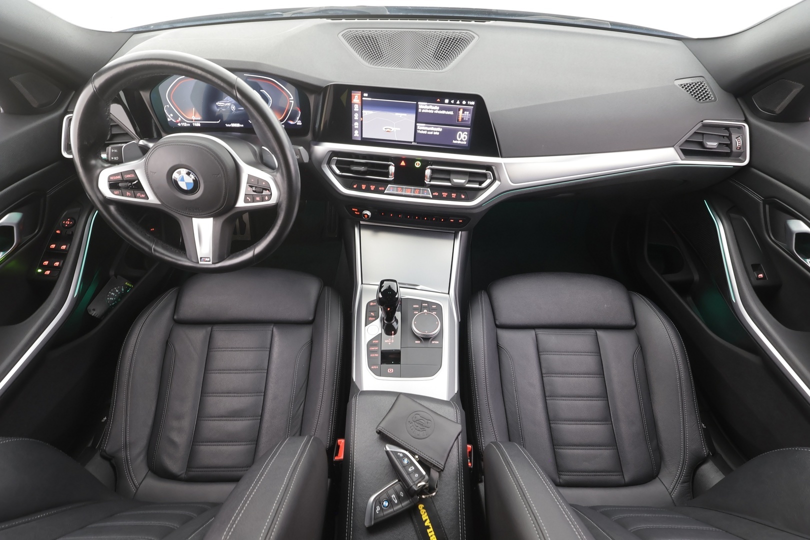 BMW 318 2022