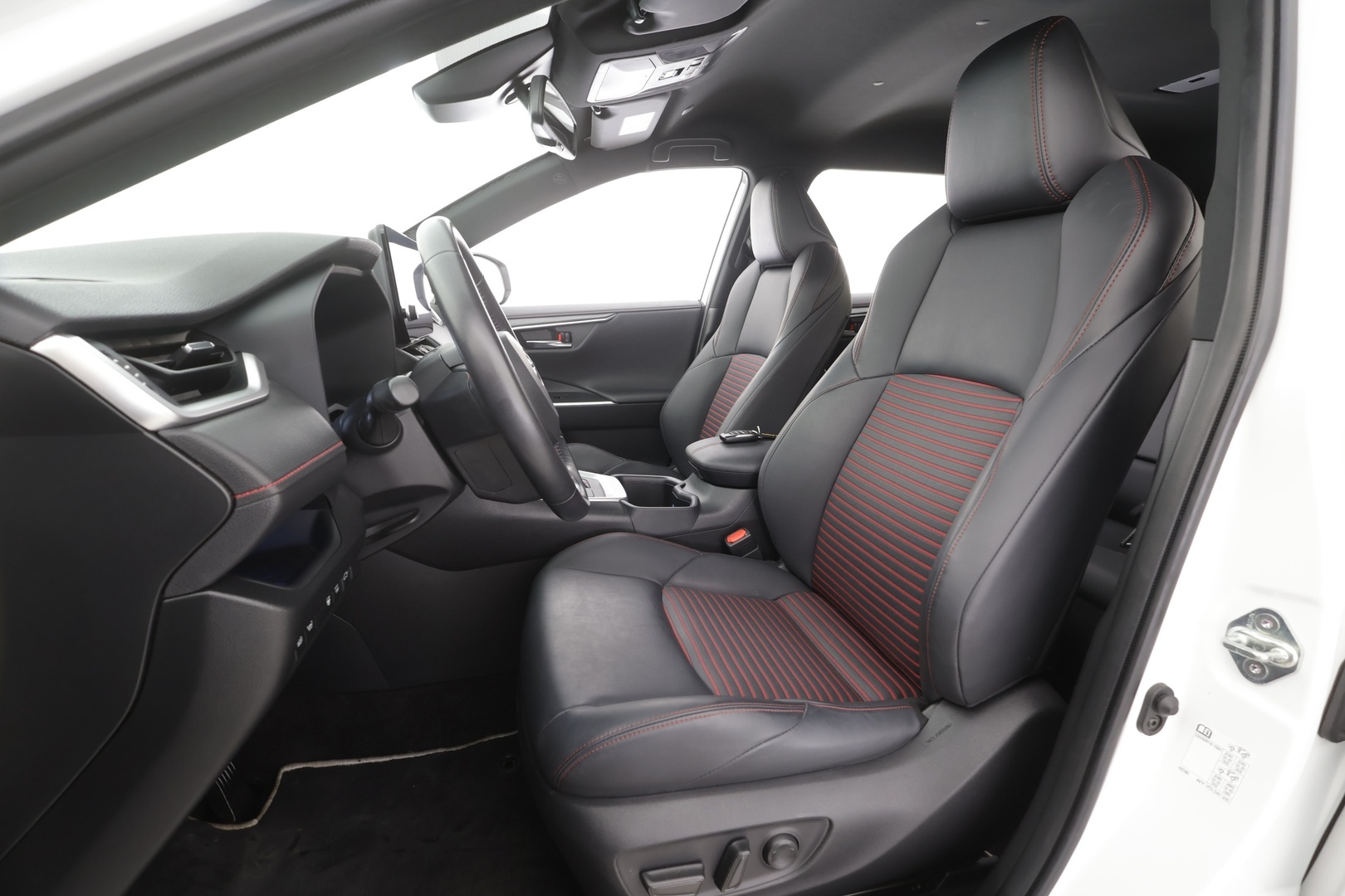 TOYOTA RAV4 PLUG-IN 2023