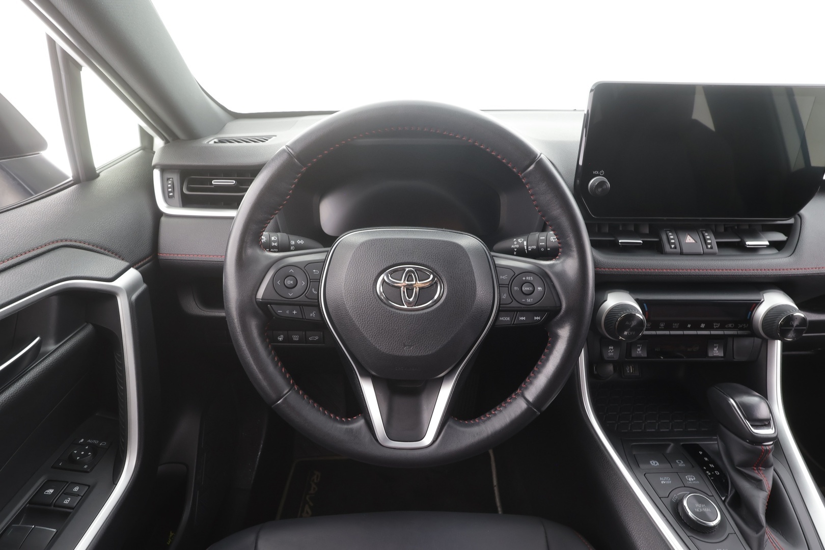 TOYOTA RAV4 PLUG-IN 2023