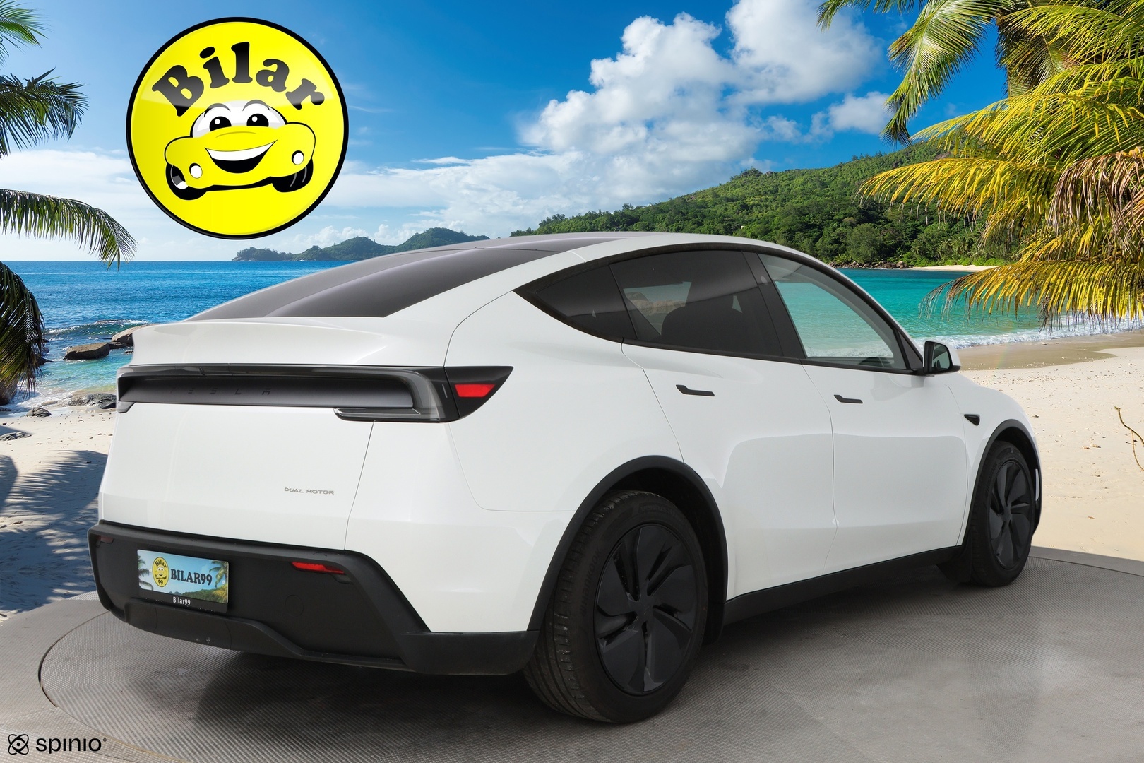 TESLA MODEL Y 2025